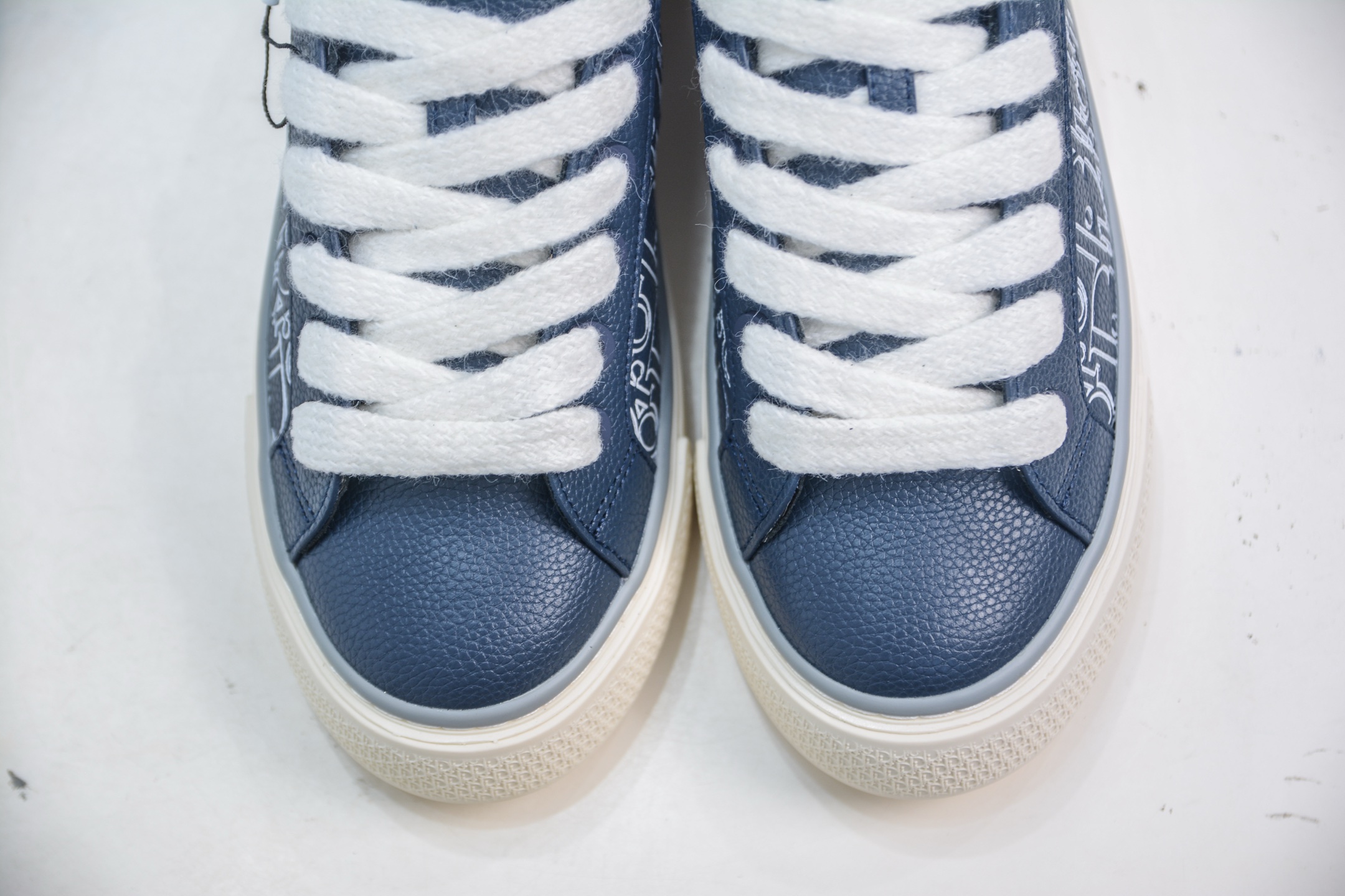 Dior B33 运动鞋2024秋季新品 重新诠释经网球鞋 3SN303ZWNYQ H900