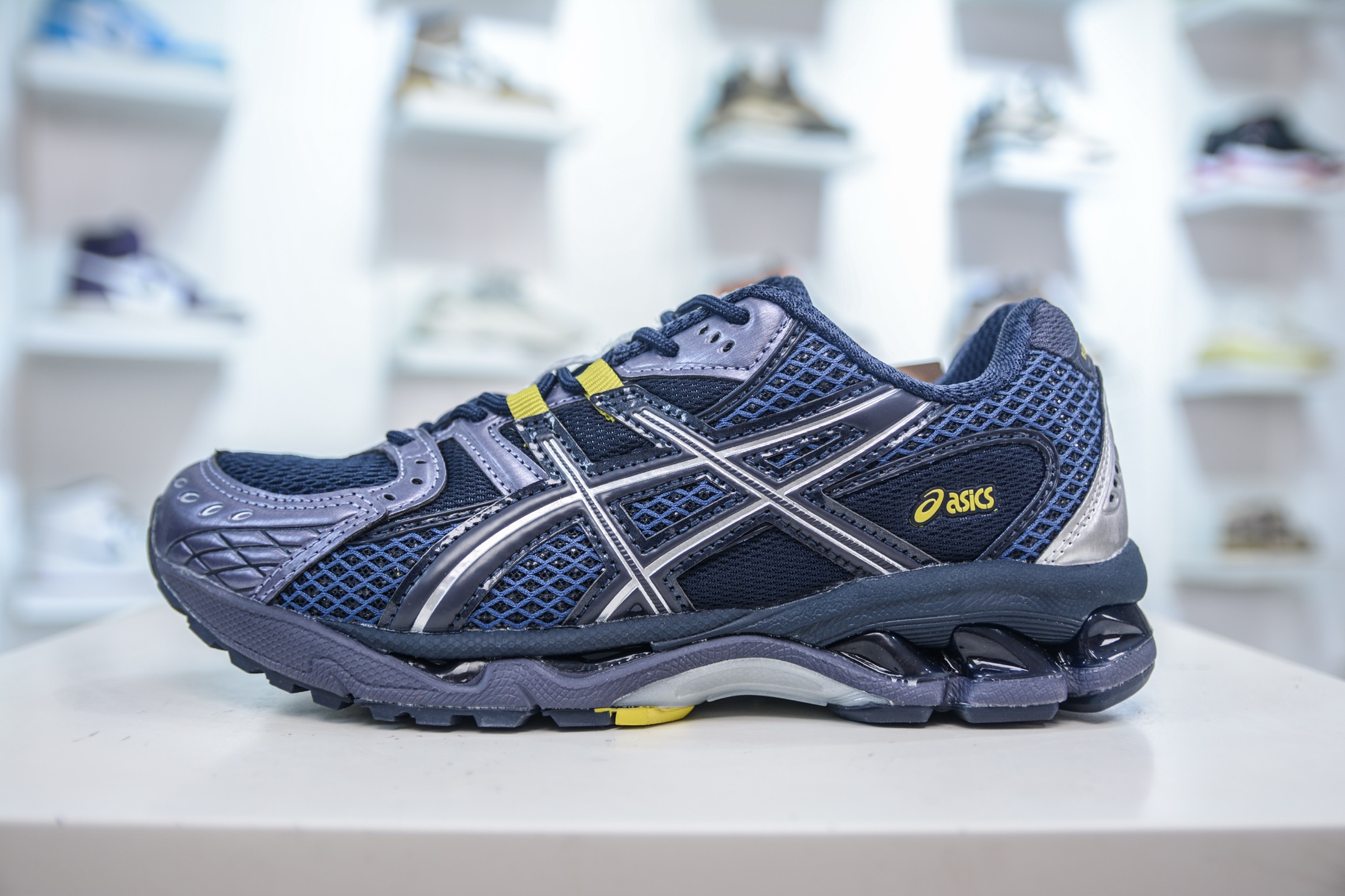 Asics GEL-Kahana NIMBUS 10.1 耐磨透气低帮休闲鞋 1203A599-400
