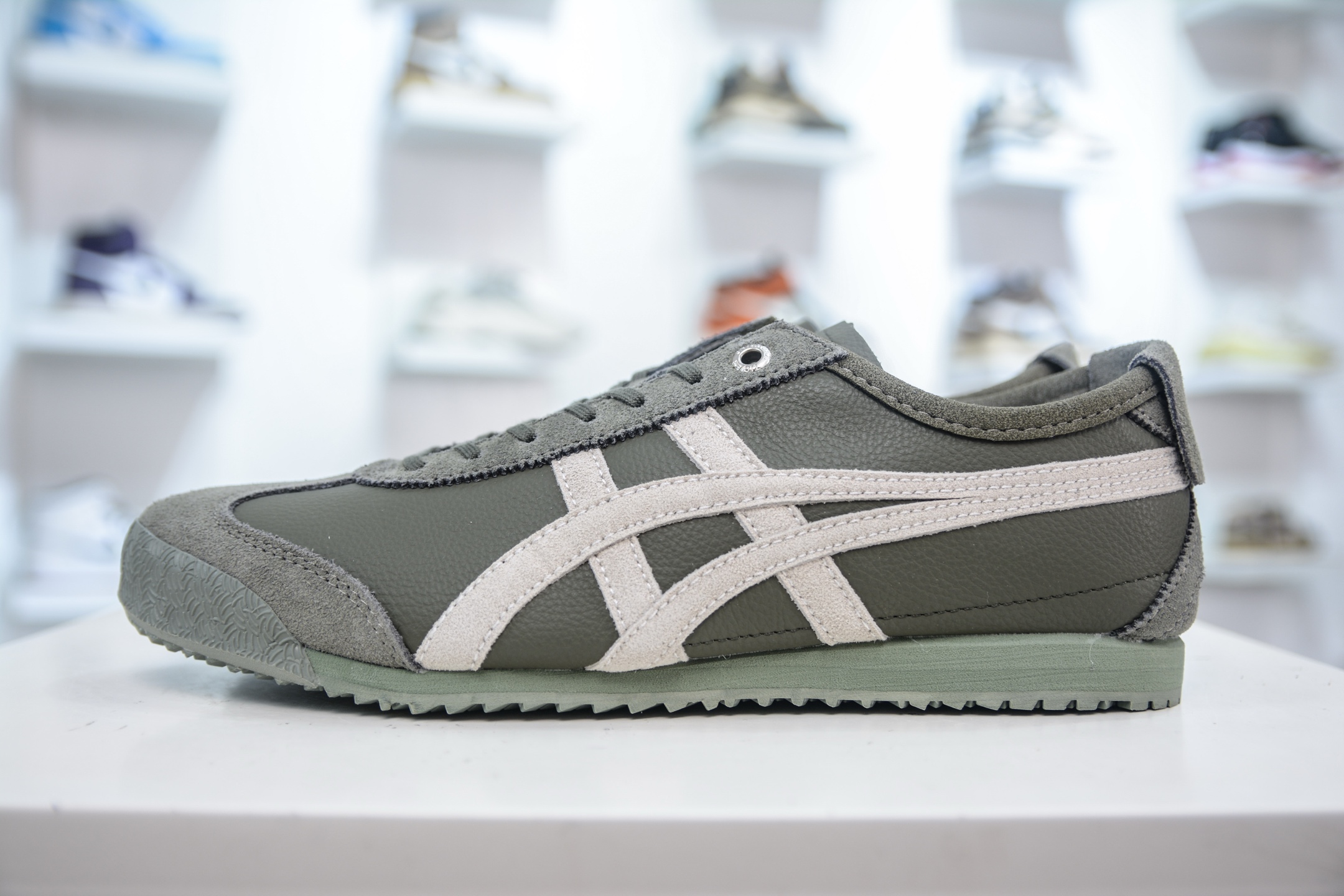 Onitsuka Tiger Mexico 66 SD 鬼冢虎 1183C015-300