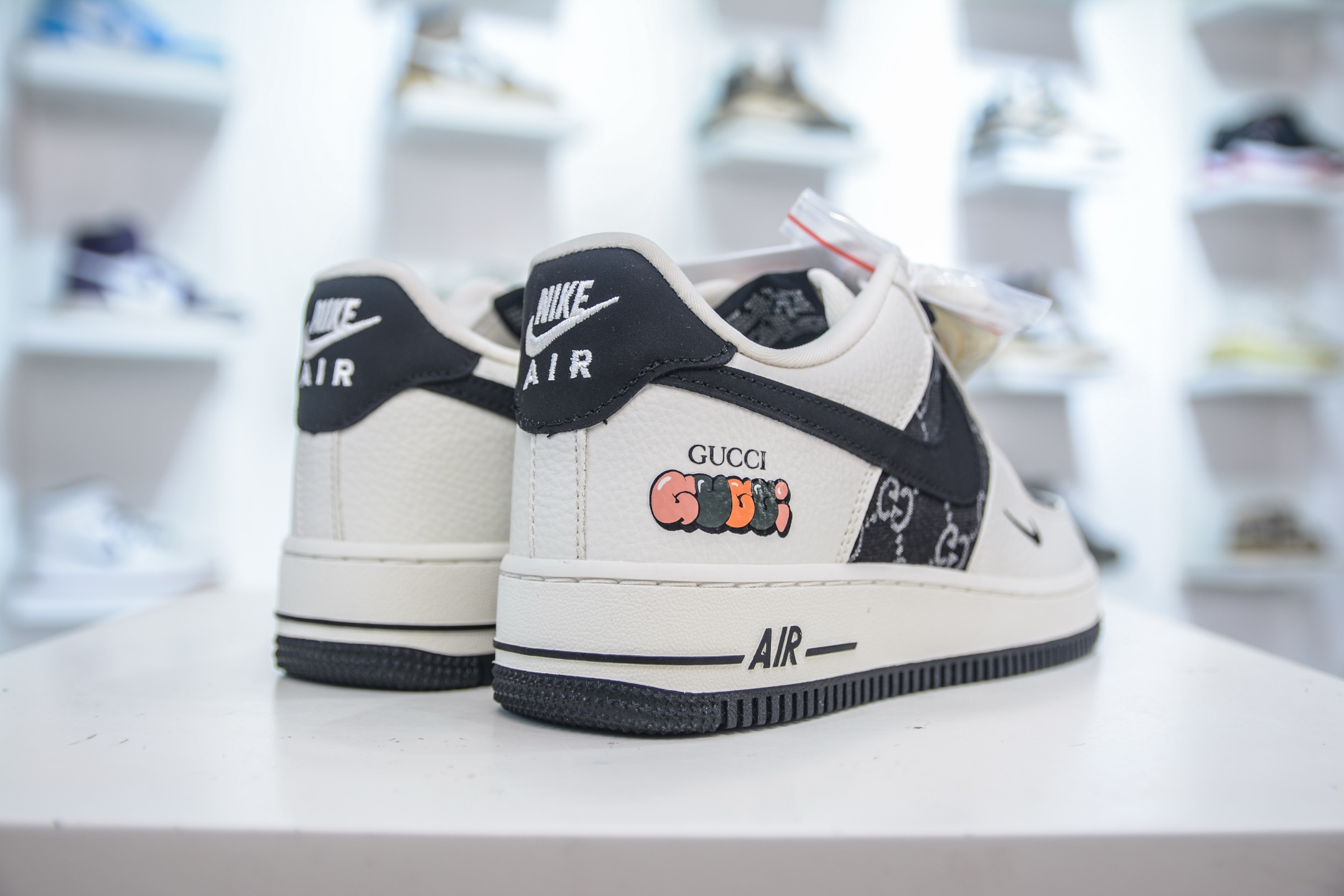 Gucci x NIke Air Force 1 古驰联名-白黑 SC0601-571