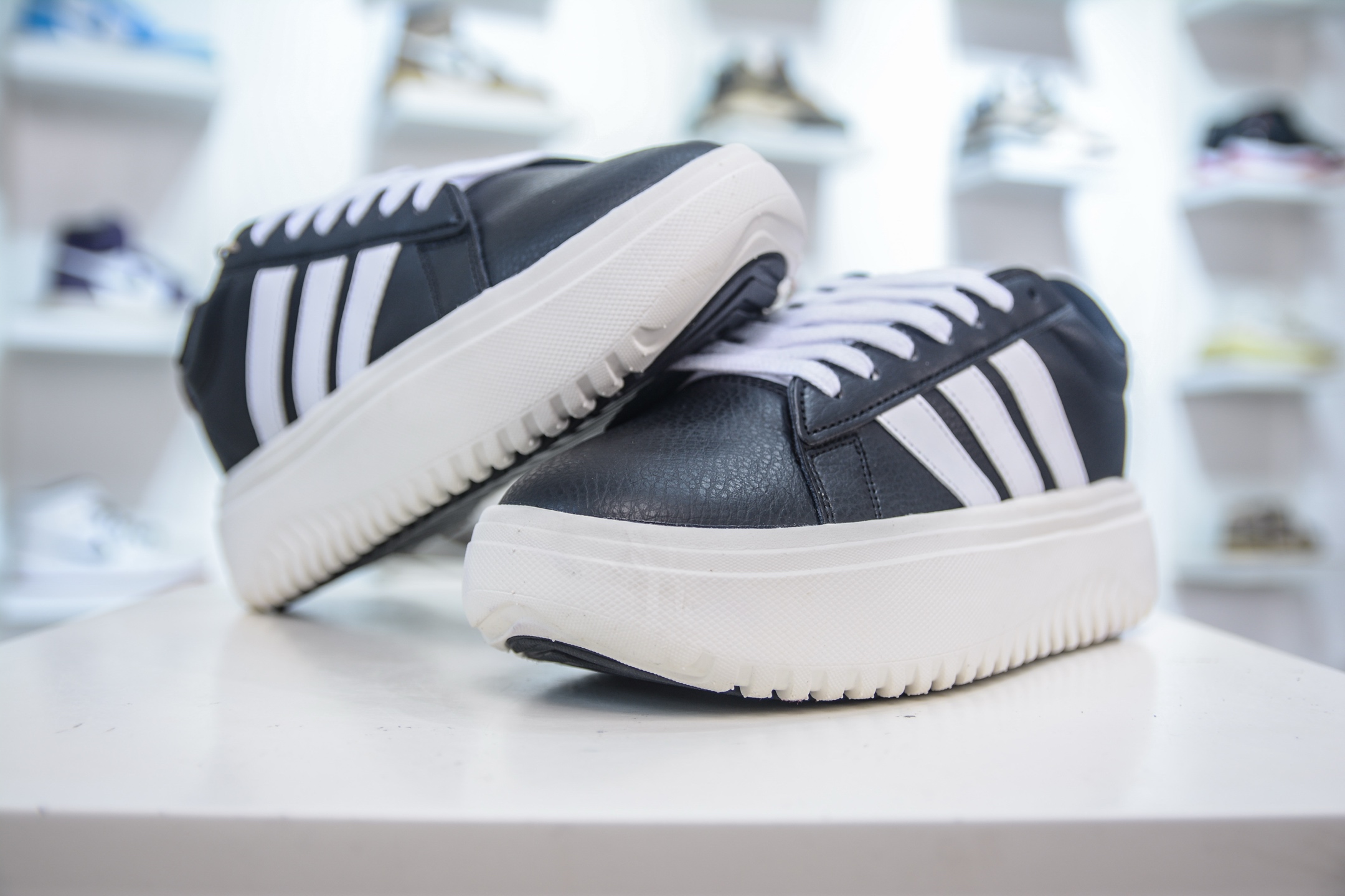 阿迪达斯AdidGRAND COURT PLATFORM M 网球风厚底增高运动鞋 IH7754