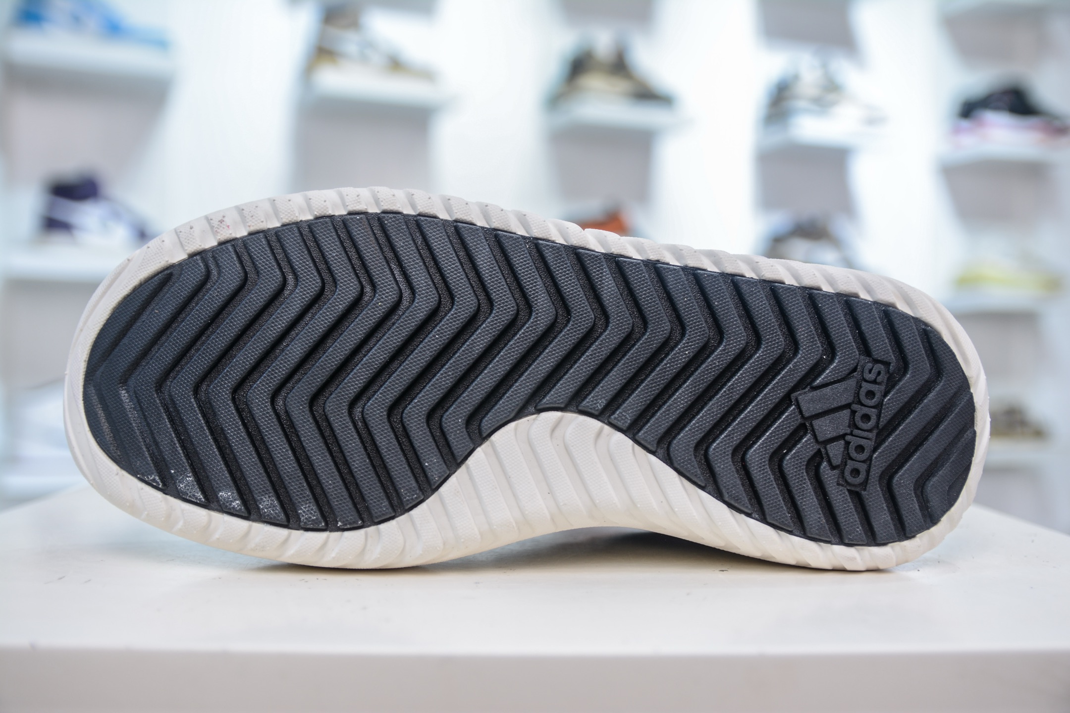 阿迪达斯AdidGRAND COURT PLATFORM M 网球风厚底增高运动鞋 IH7754