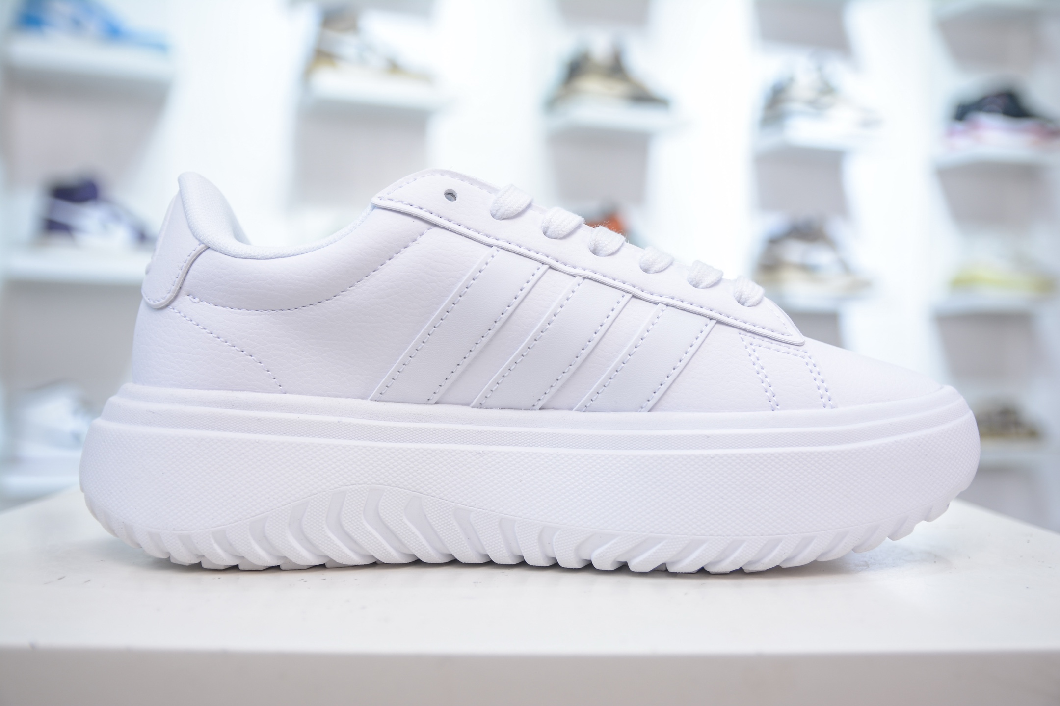 阿迪达斯AdidGRAND COURT PLATFORM M 网球风厚底增高运动鞋 IE1089