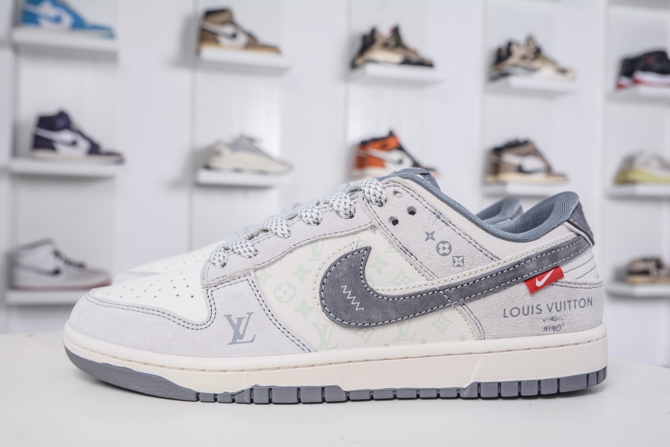 270 Nike SB Dunk Low x Louis Vuitton LV联名-灰白双勾 CX5050-Y20