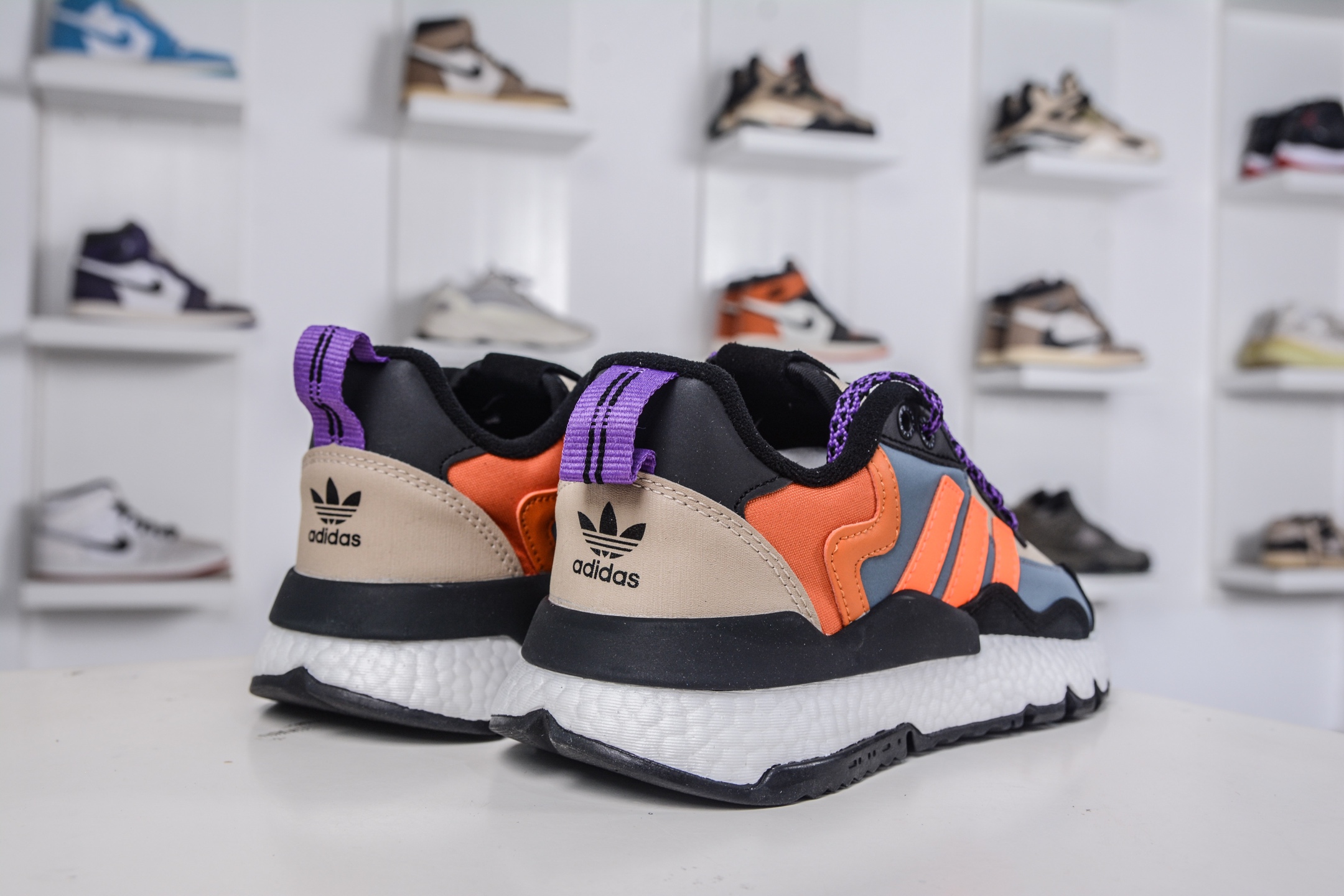 170 AD originals Nite Jogger Pride 夜行者减震耐磨低帮反光复古休闲百搭运动跑鞋 FZ3664