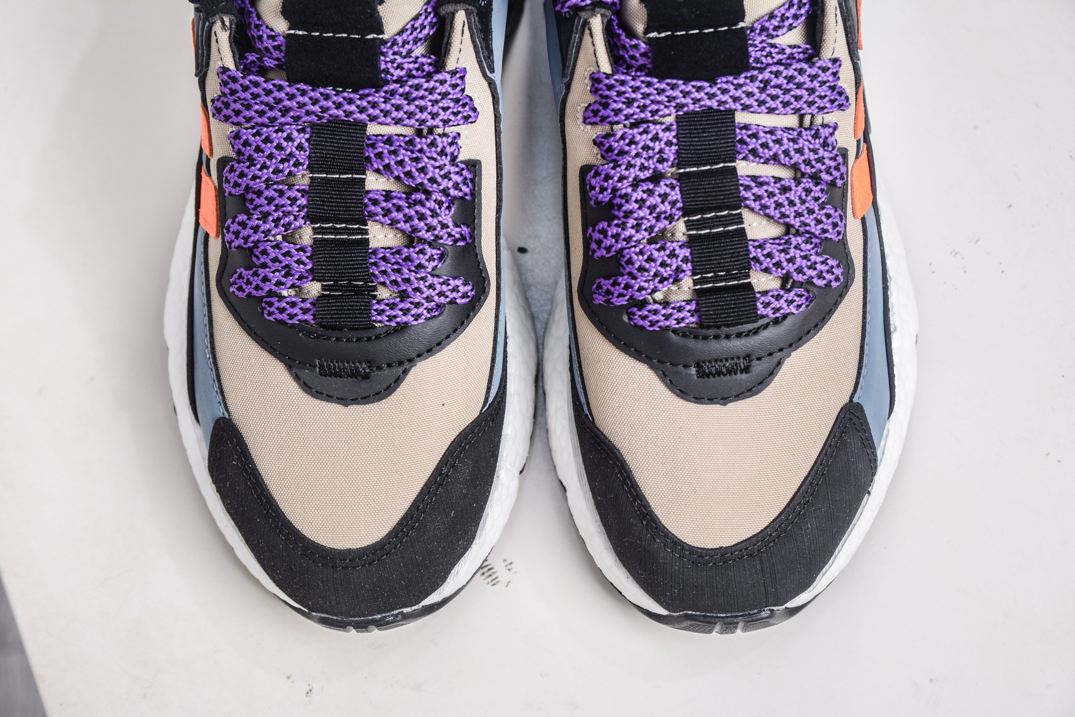 170 AD originals Nite Jogger Pride 夜行者减震耐磨低帮反光复古休闲百搭运动跑鞋 FZ3664