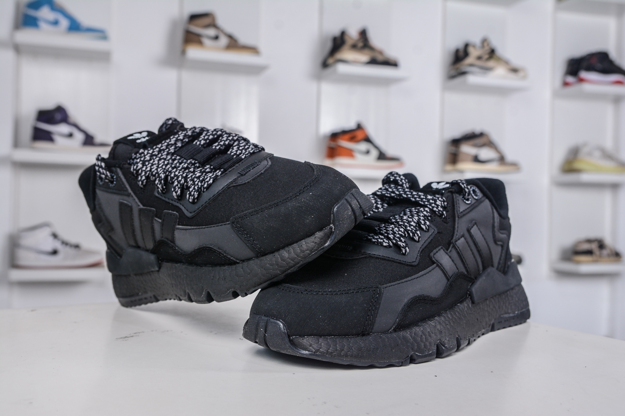 170 AD originals Nite Jogger Pride 夜行者减震耐磨低帮反光复古休闲百搭运动跑鞋 FZ3661