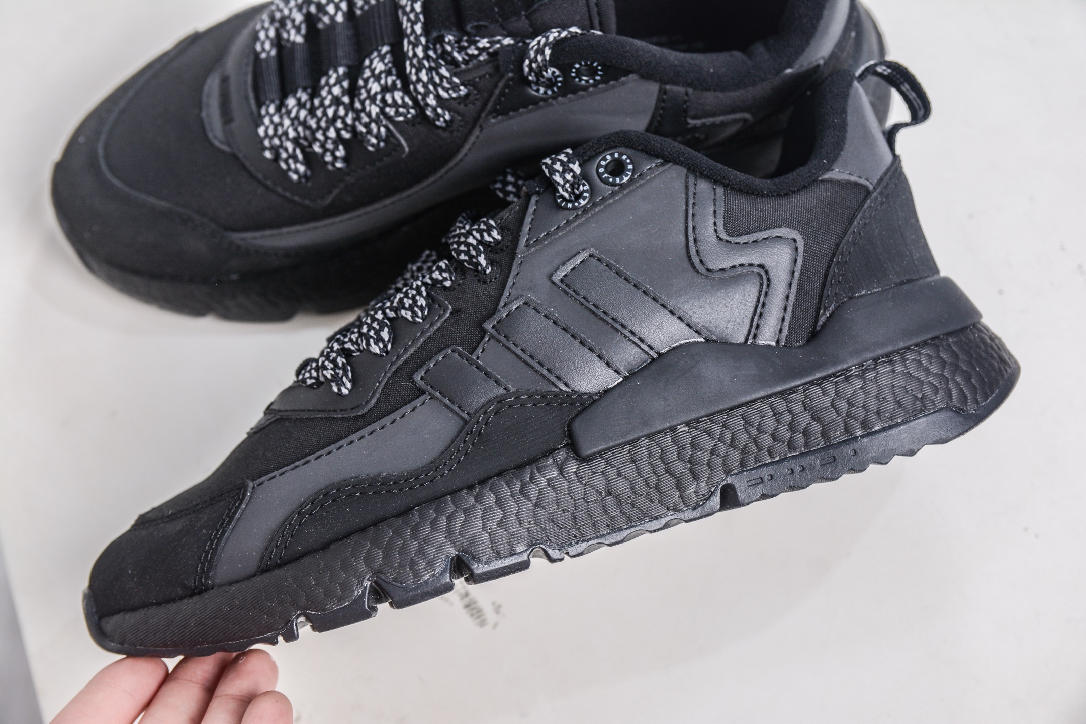 170 AD originals Nite Jogger Pride 夜行者减震耐磨低帮反光复古休闲百搭运动跑鞋 FZ3661