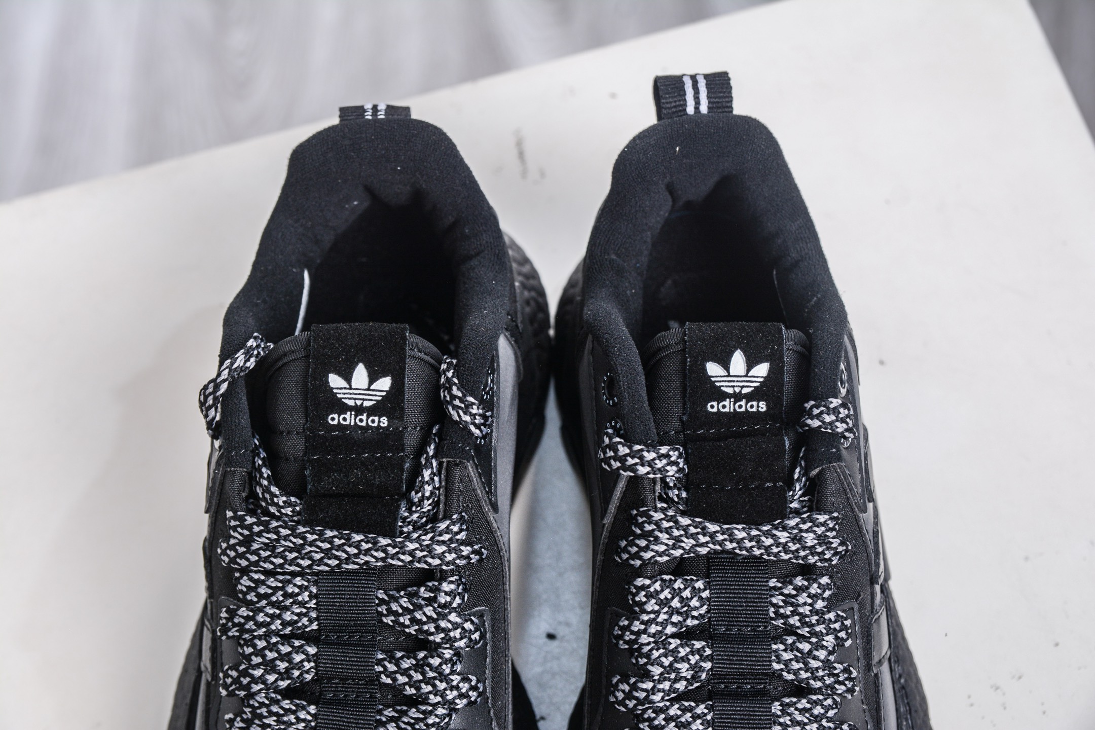 170 AD originals Nite Jogger Pride 夜行者减震耐磨低帮反光复古休闲百搭运动跑鞋 FZ3661