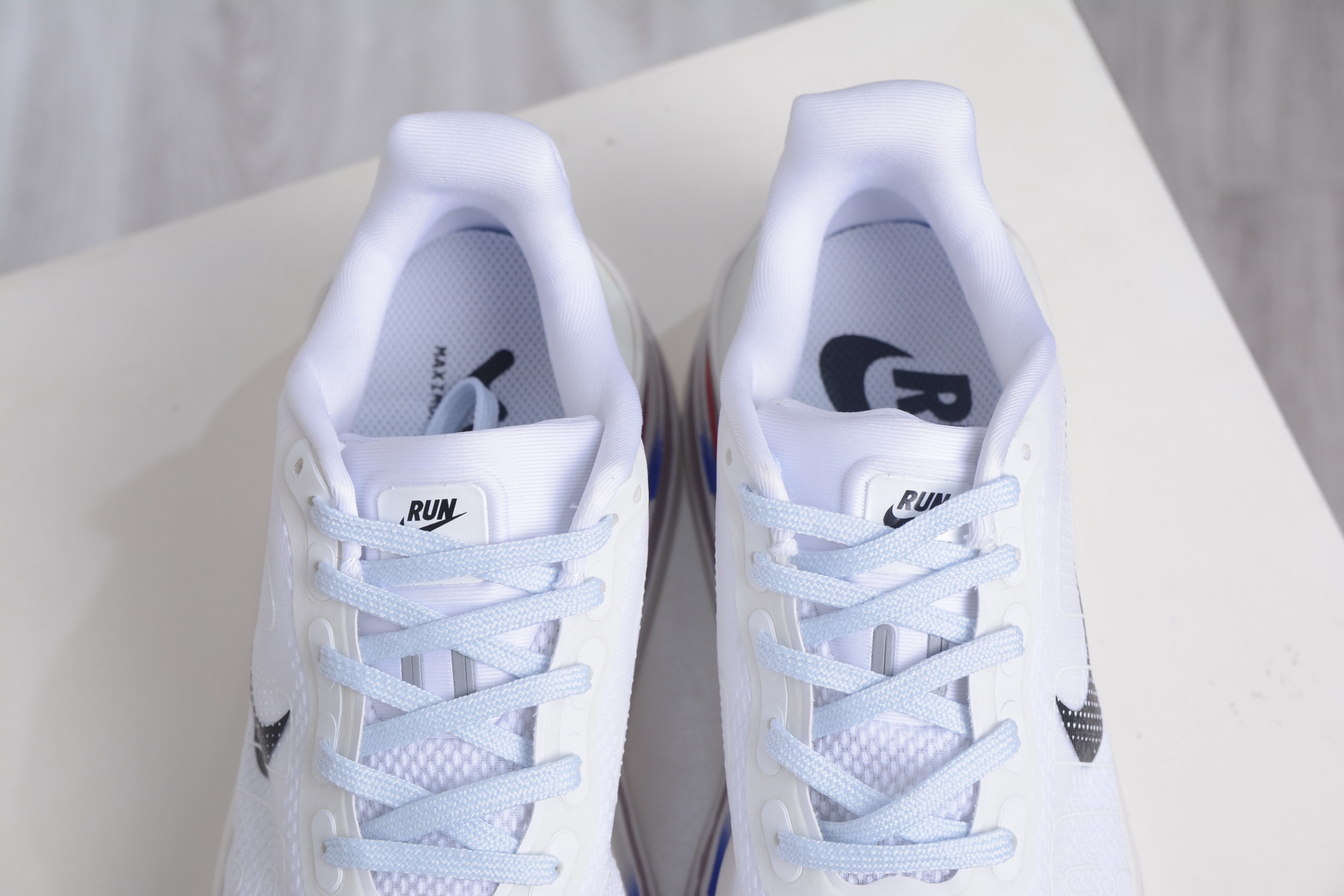 220 Nike Air Zoom Pegasus Premium 全掌气垫缓震网面运动跑鞋 FN8453-031