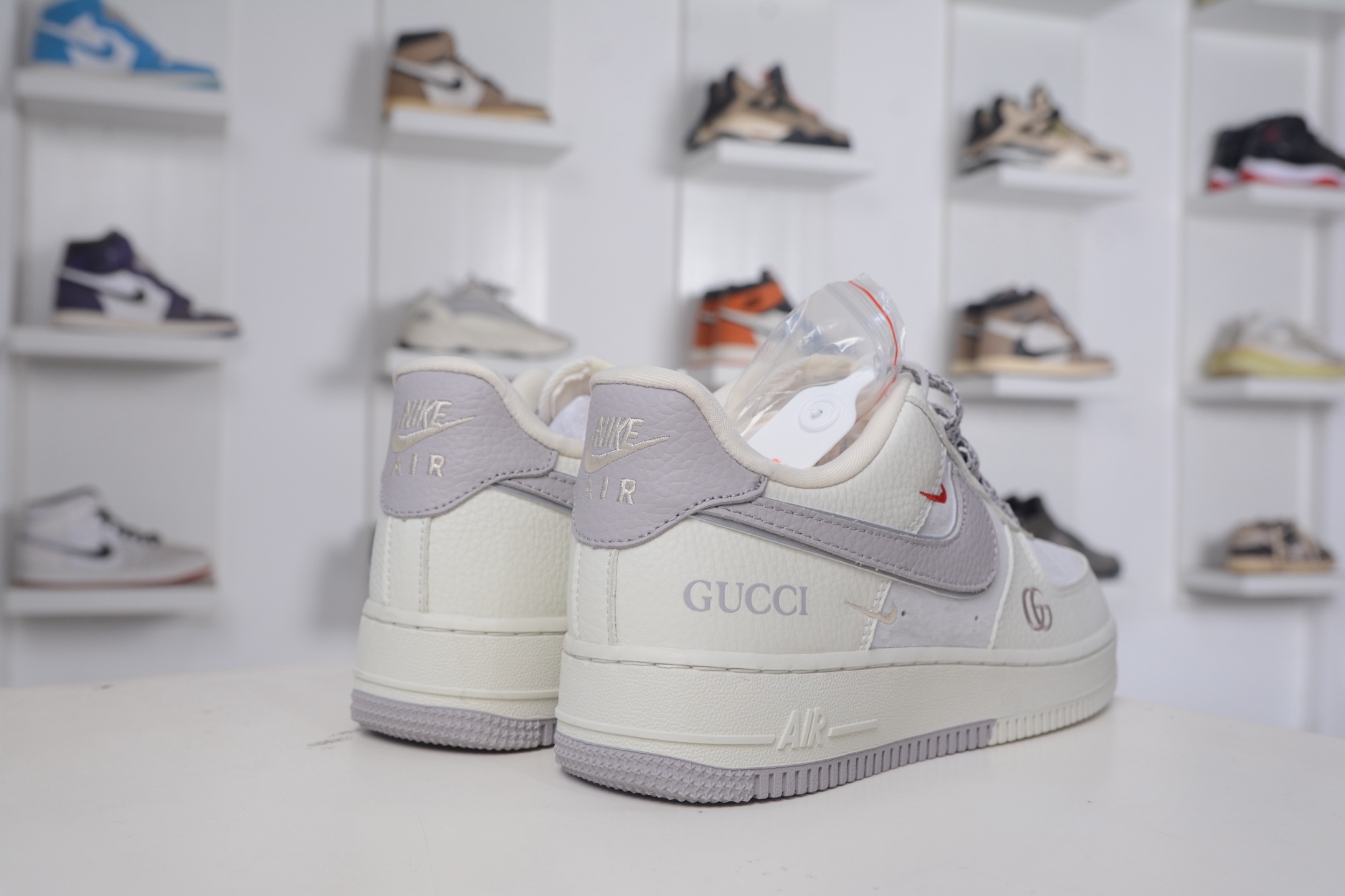 260 Gucci x NIke Air Force 1 古驰联名-米白灰 YF9511-807