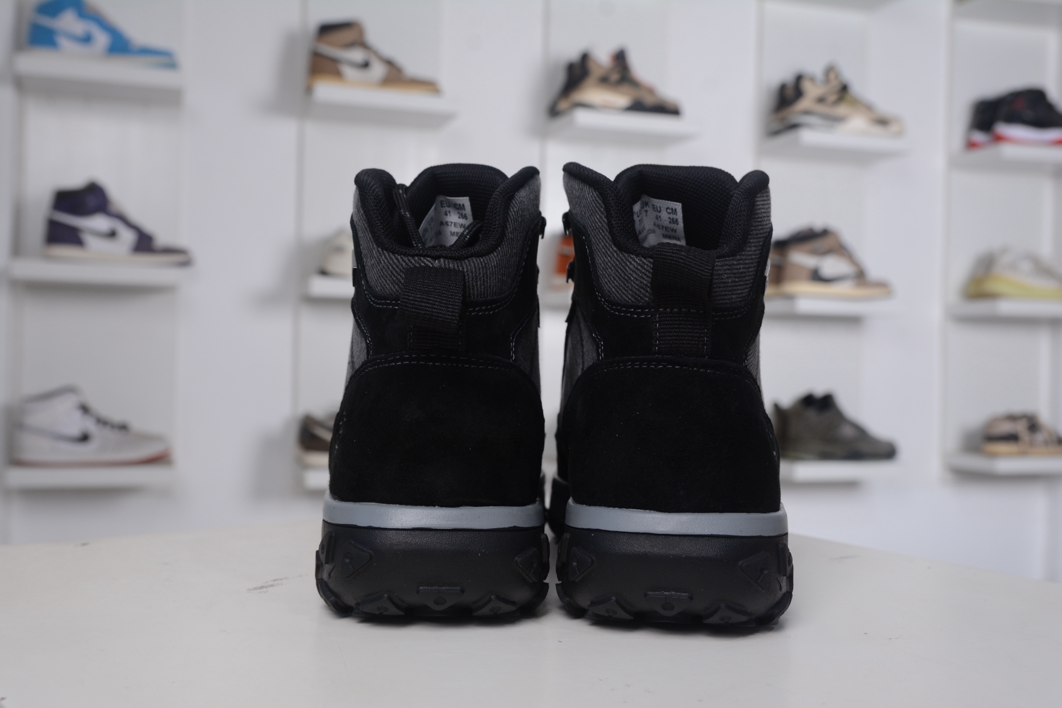 Timberland添柏岚/天伯伦户外高帮休闲马丁靴系列