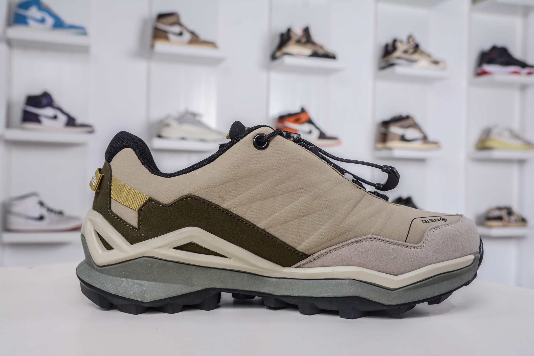Lowa Ranger 2.0 Outdoor Shoes: Comfort, Support, and Durability for Hiking 3 i1760978916910 5814 0 2