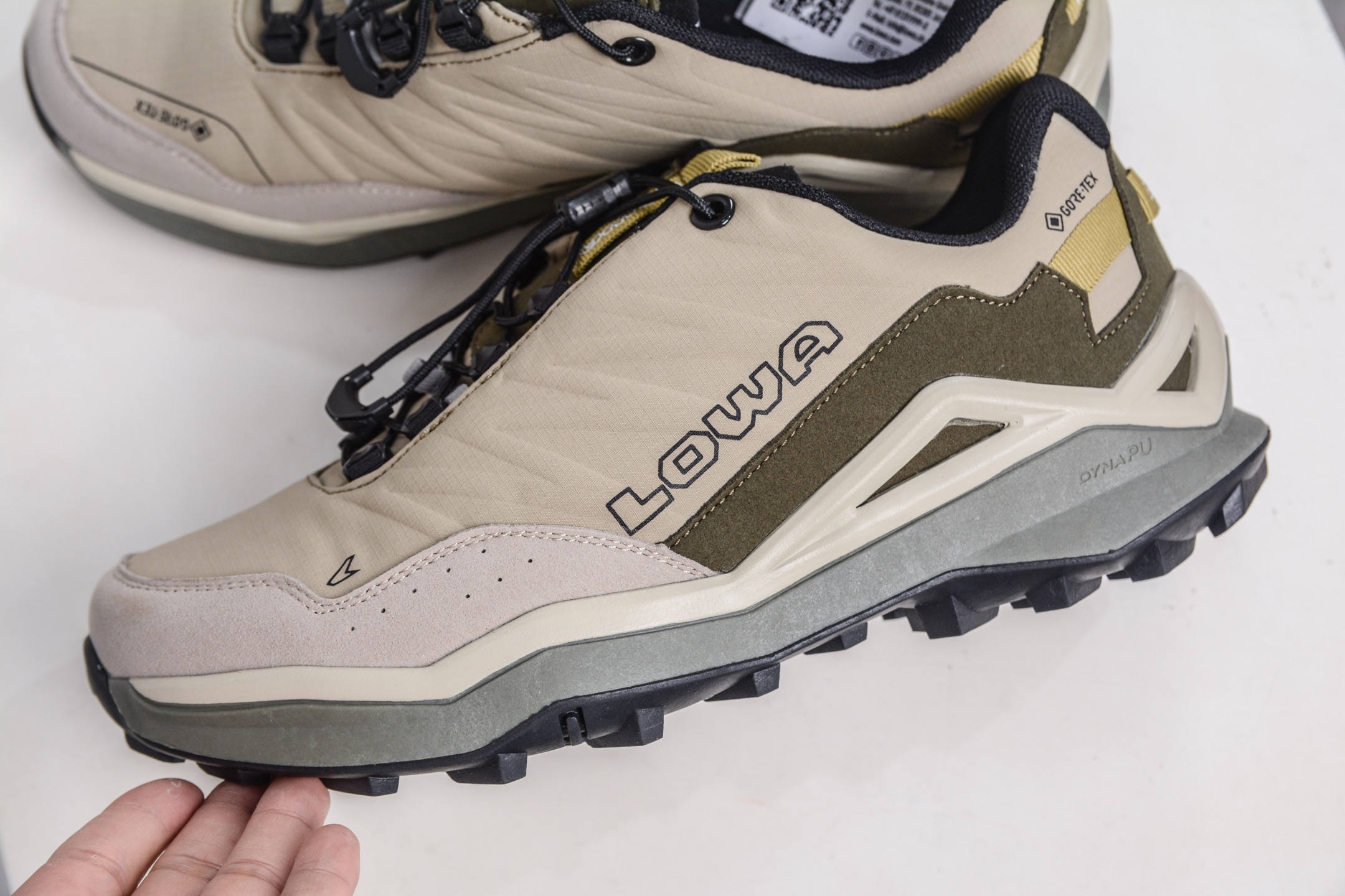Lowa Ranger 2.0 Outdoor Shoes: Comfort, Support, and Durability for Hiking 7 i1760978916929 2085 0 5