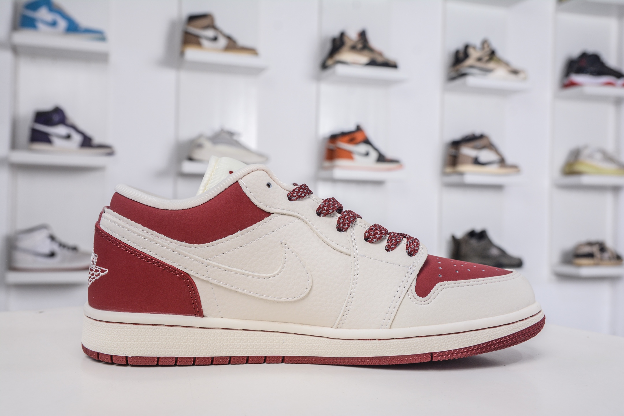 Air Jordan 1 Retro Low Balenciaga Louis Vuitton Custom White Wine Red 3 i1760979203538 5898 0 2