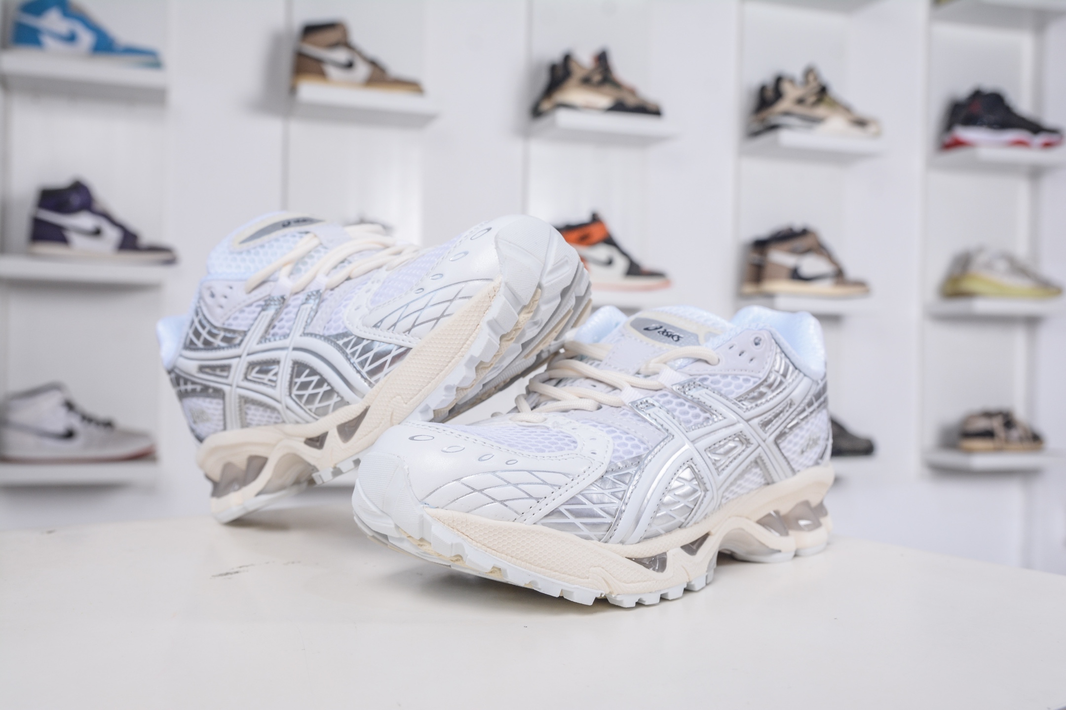 ASICS Gel-Nimbus 10.1 White Silver Running Shoes - Lightweight & Cushioned 5 i1760979410429 5075 0 3