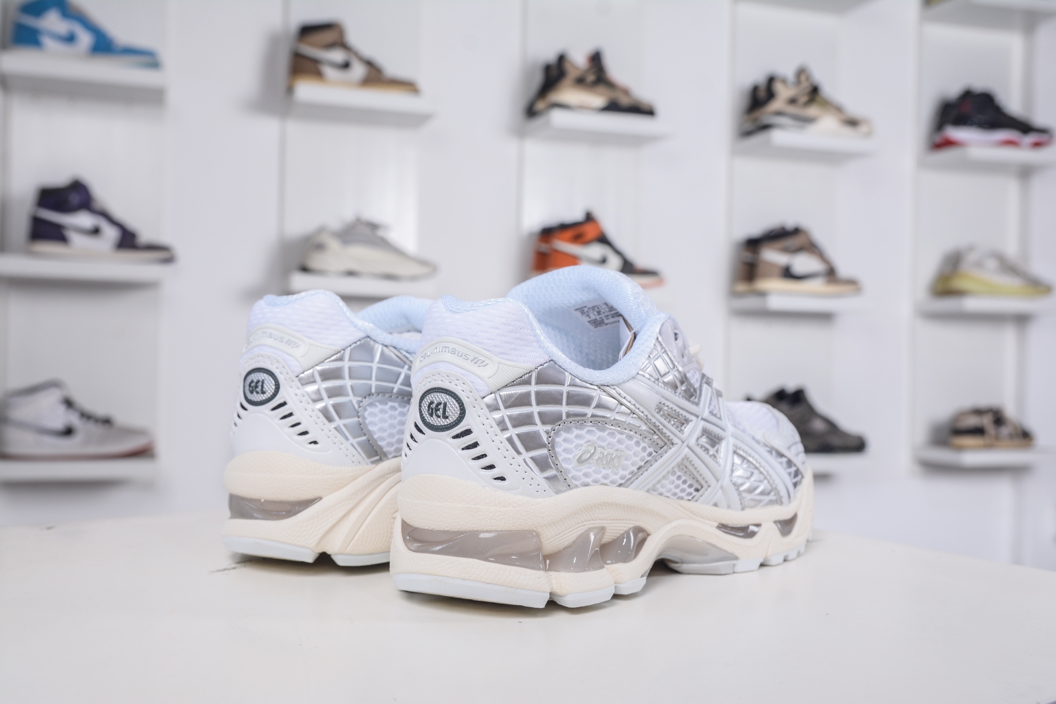 ASICS Gel-Nimbus 10.1 White Silver Running Shoes - Lightweight & Cushioned 7 i1760979410496 2381 0 5