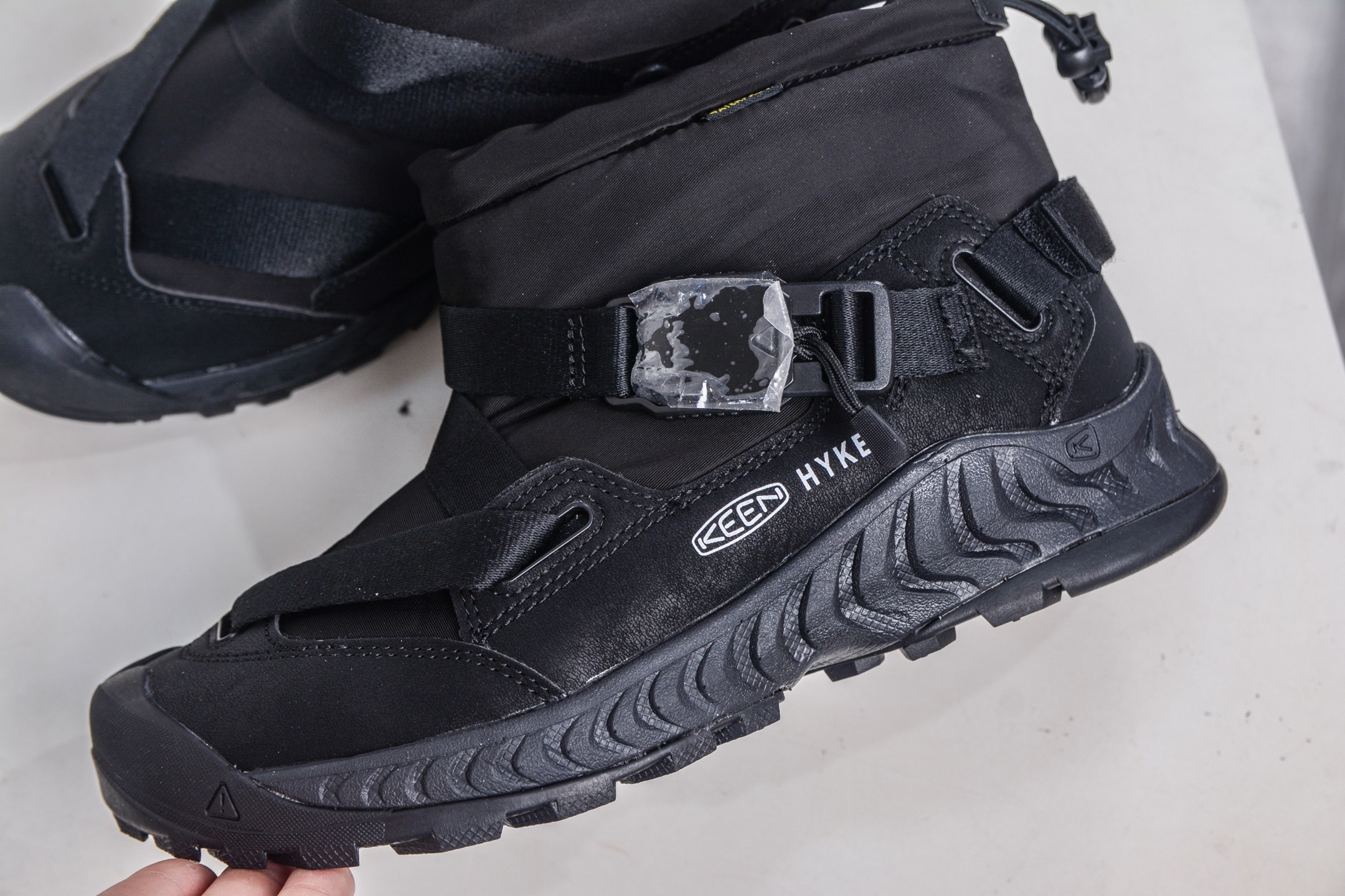 i1760979525992 544 0 6