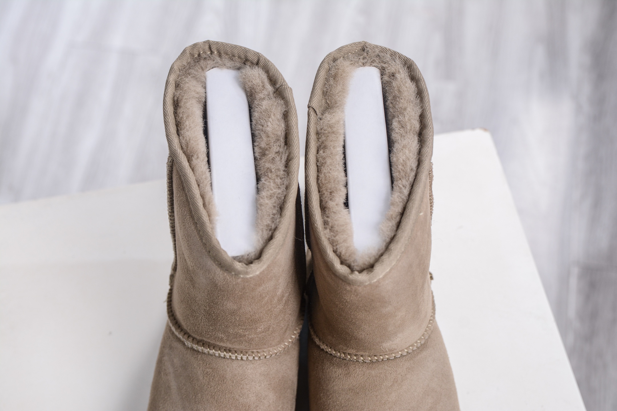 Ugg Classic Short Boot Women's Sheepskin Leather Winter Snow Boots, Chestnut 9 i1760980200603 8479 0 7