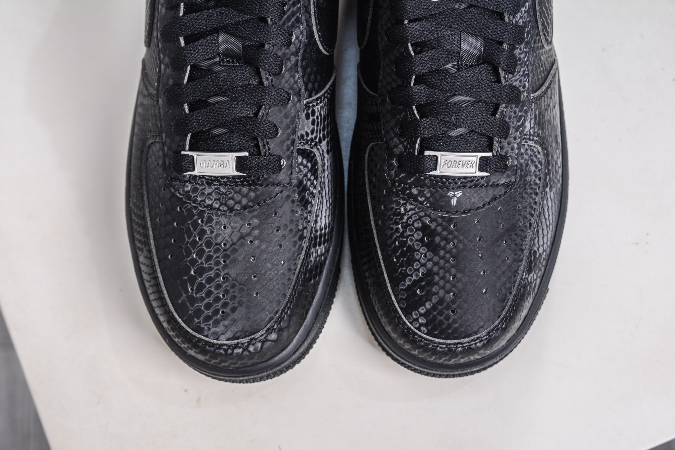 Nike Air Force 1 Low Kobe Bryant Black Snakeskin Limited Edition Shoes 9 i1760980516273 2833 0 8