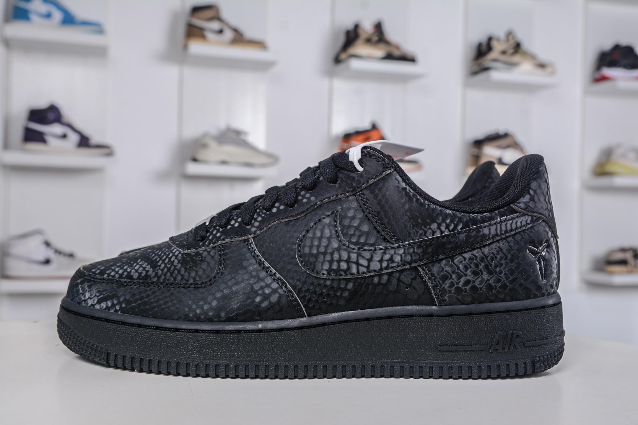 Nike Air Force 1 Low Kobe Bryant Black Snakeskin Limited Edition Shoes 1 i1760980517059 2989 0 0