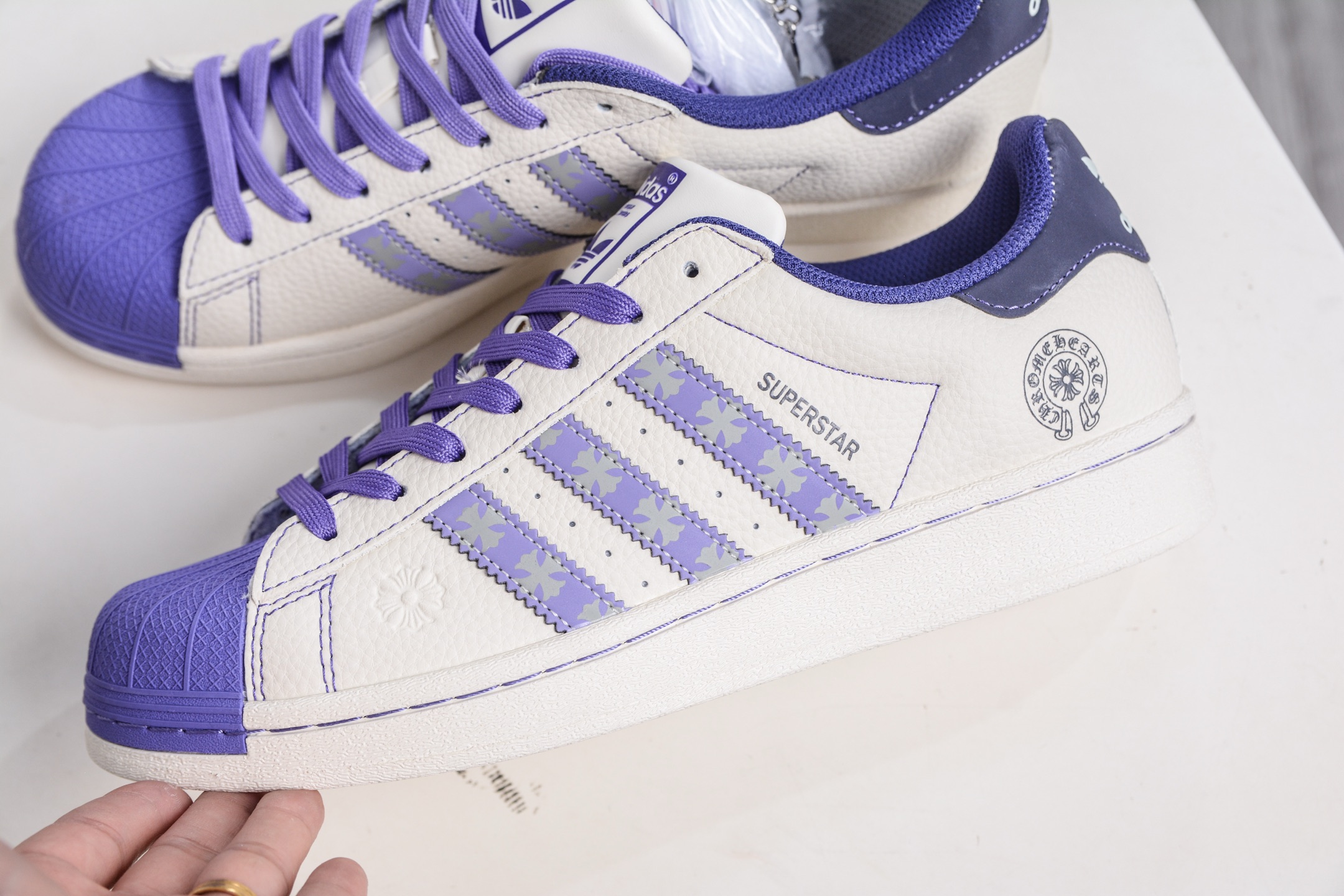 230 AD Originals Super x Chrome Hearts 白紫克罗心印花 经典复古贝壳头板鞋 DS0021