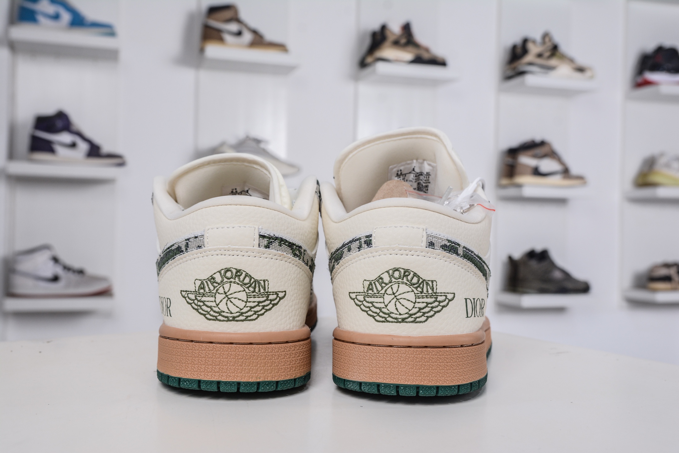 270 Dior x Air Jordan 1 Low 迪奥联名-米白绿迷彩 LR8888-013