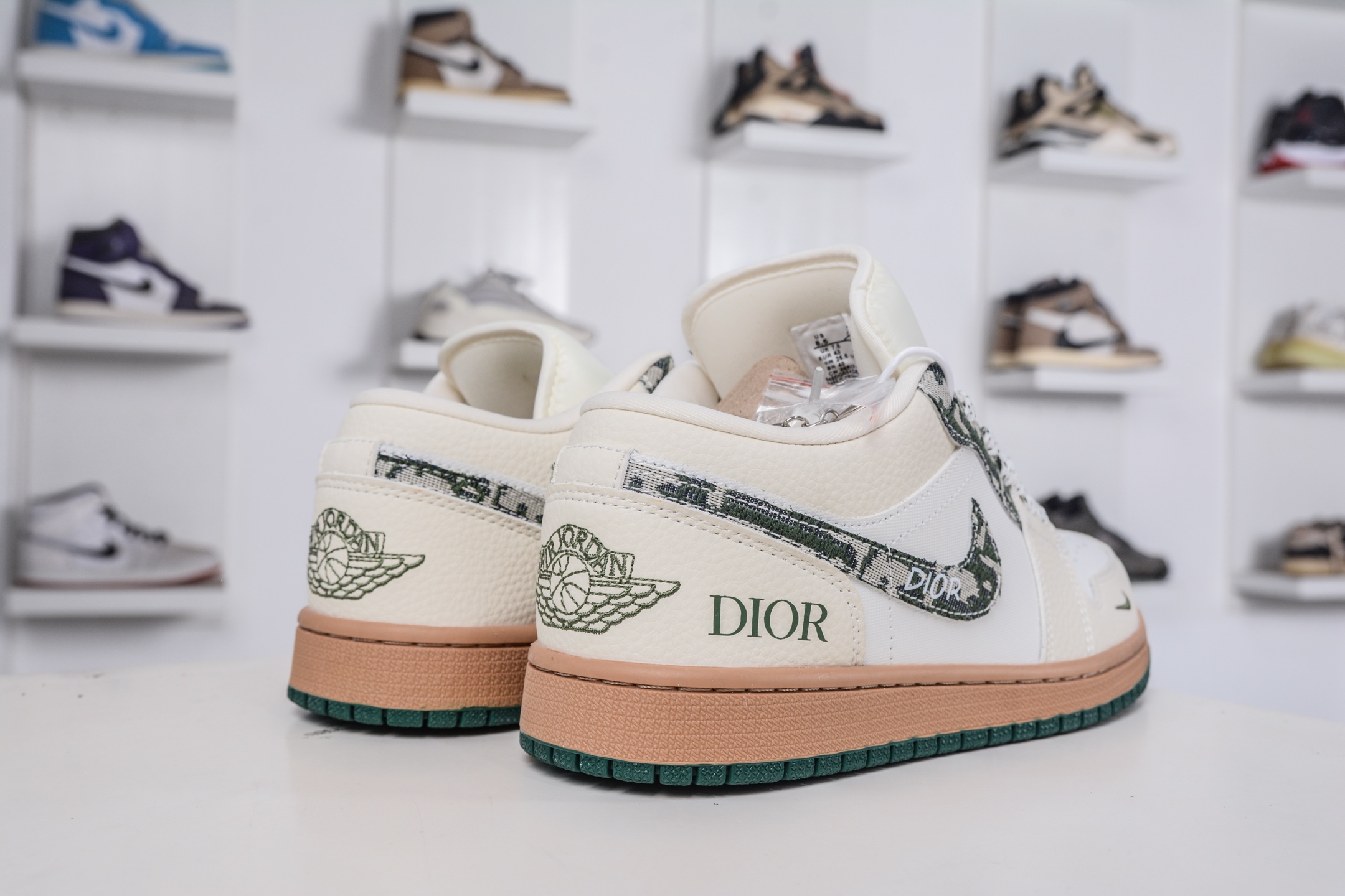 270 Dior x Air Jordan 1 Low 迪奥联名-米白绿迷彩 LR8888-013