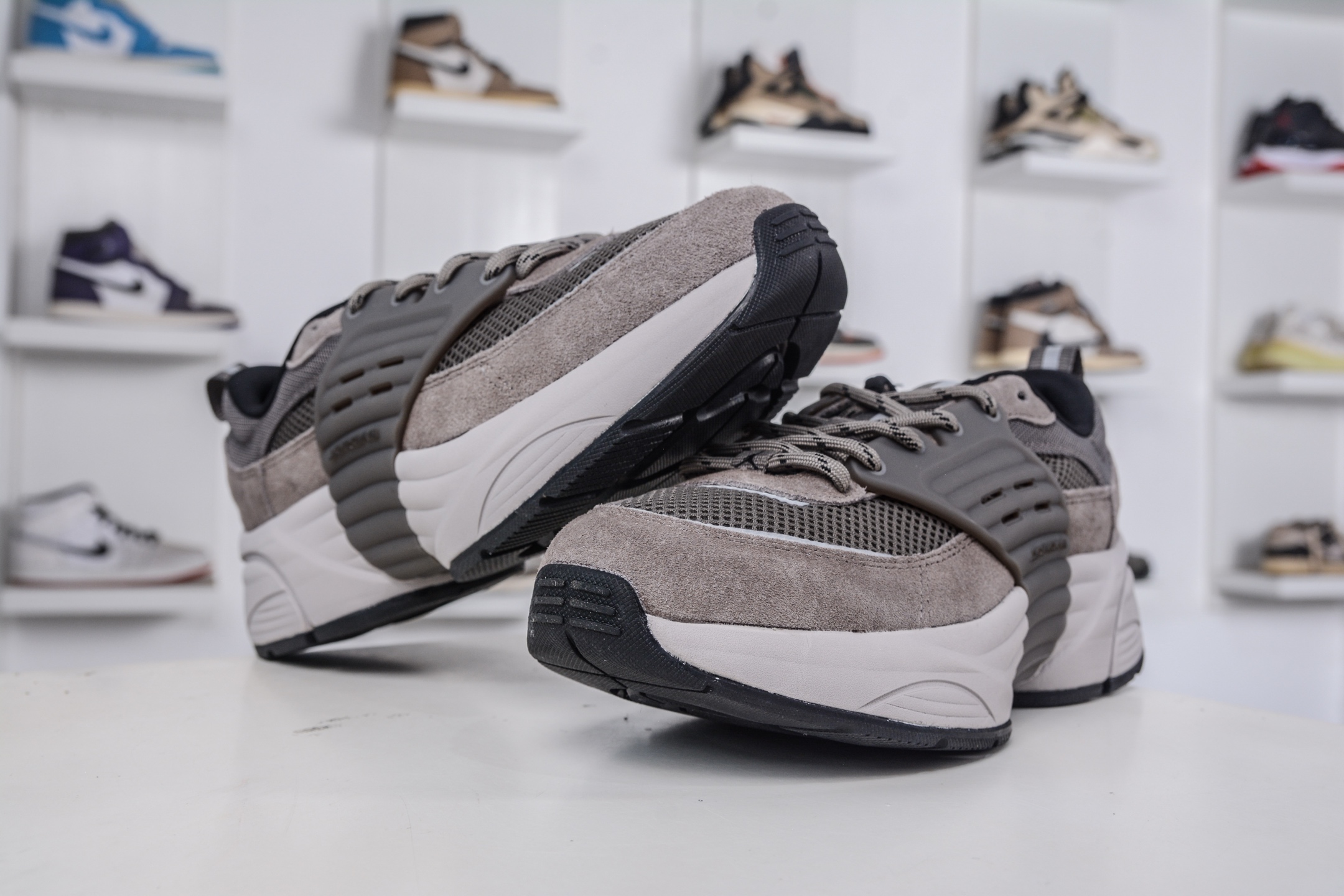 200 Jordan Trunner O/S 经典百搭 透气 生活休闲鞋 IB3722-201