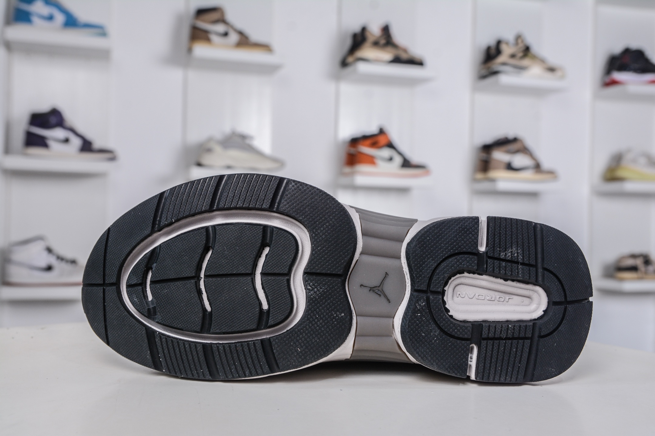 200 Jordan Trunner O/S 经典百搭 透气 生活休闲鞋 IB3722-201