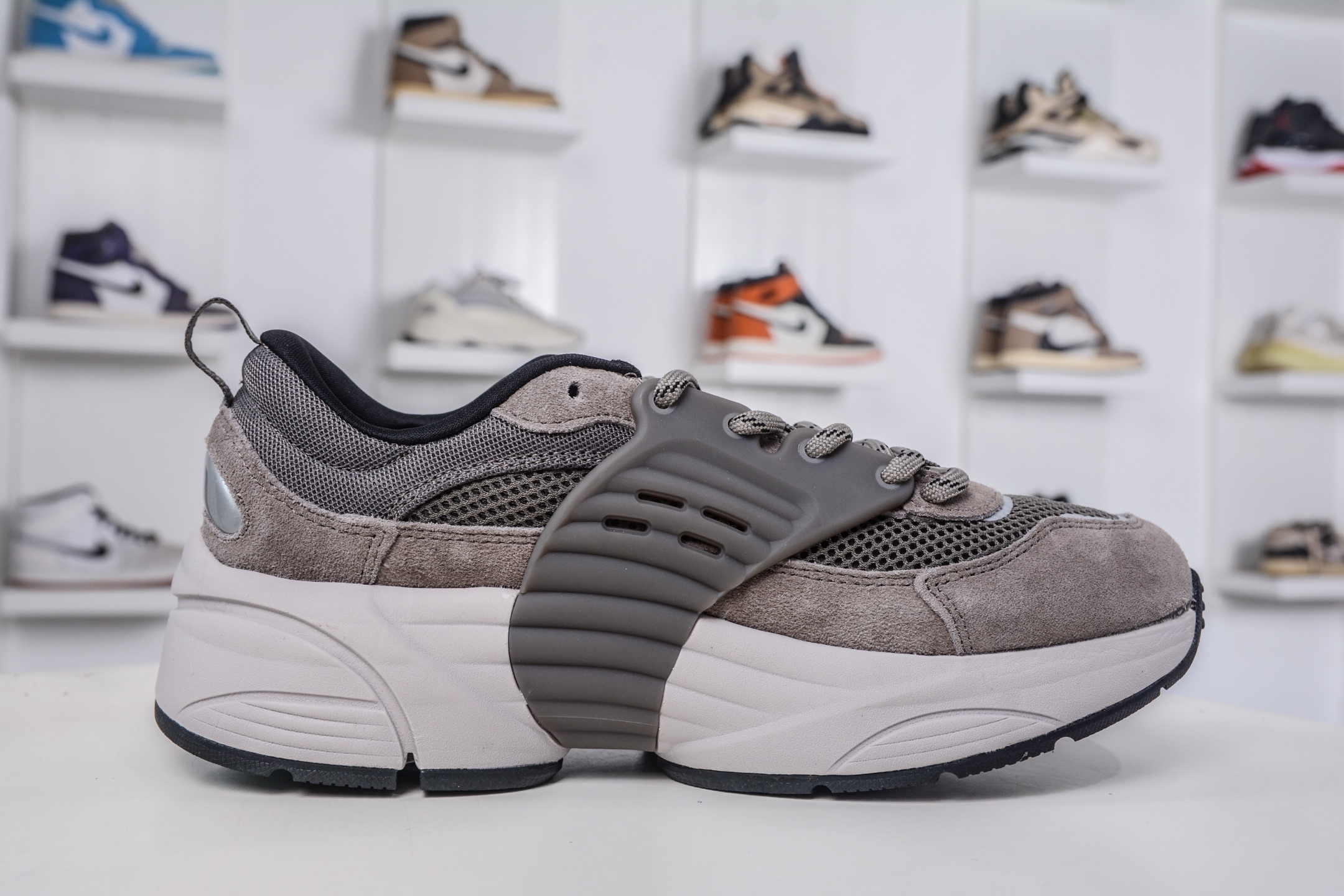 200 Jordan Trunner O/S 经典百搭 透气 生活休闲鞋 IB3722-201