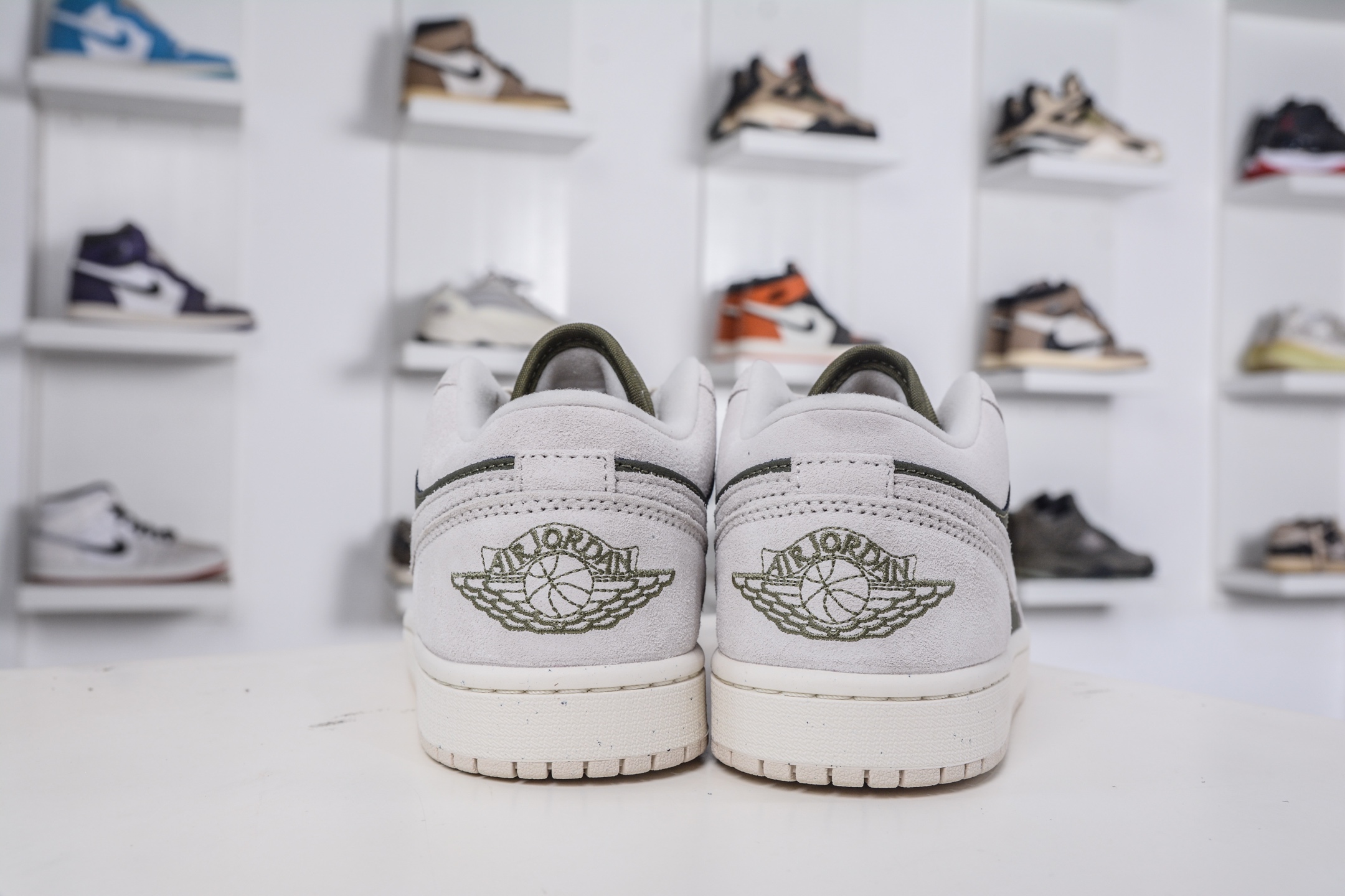 220 DT纯原 Air Jordan AJ1 Low 低帮 麂皮灰绿 HV4089-201