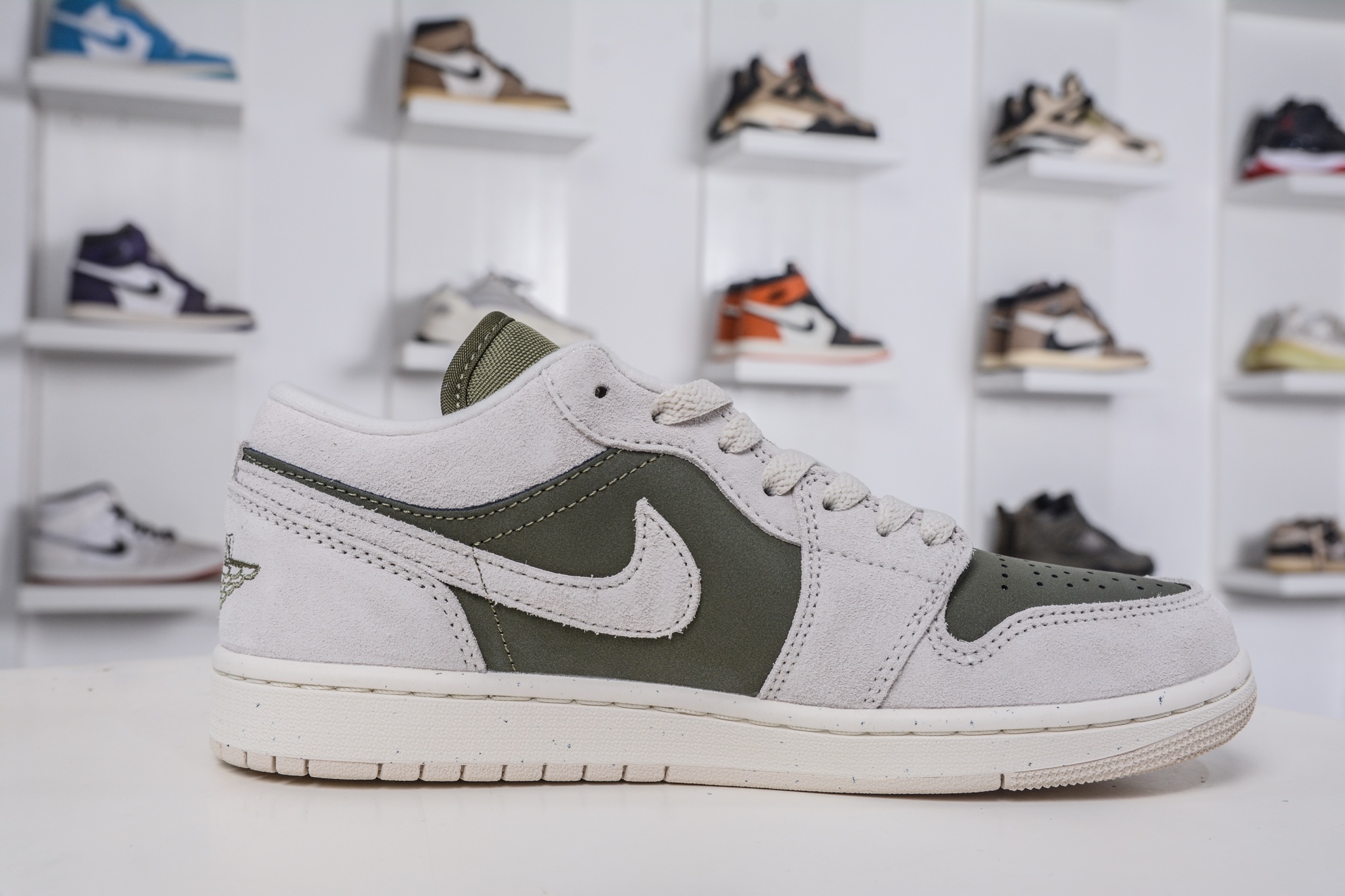 220 DT纯原 Air Jordan AJ1 Low 低帮 麂皮灰绿 HV4089-201