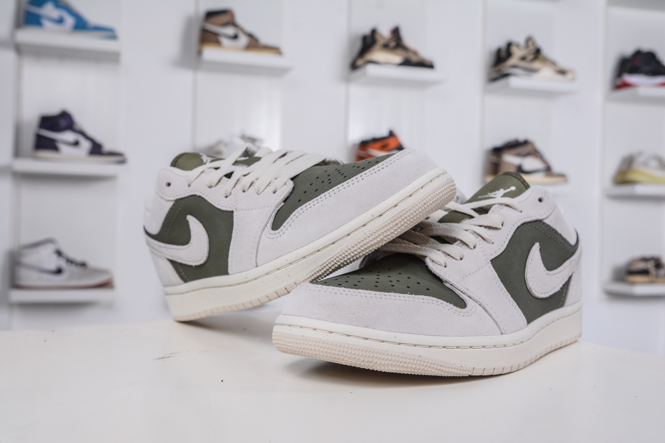 220 DT纯原 Air Jordan AJ1 Low 低帮 麂皮灰绿 HV4089-201