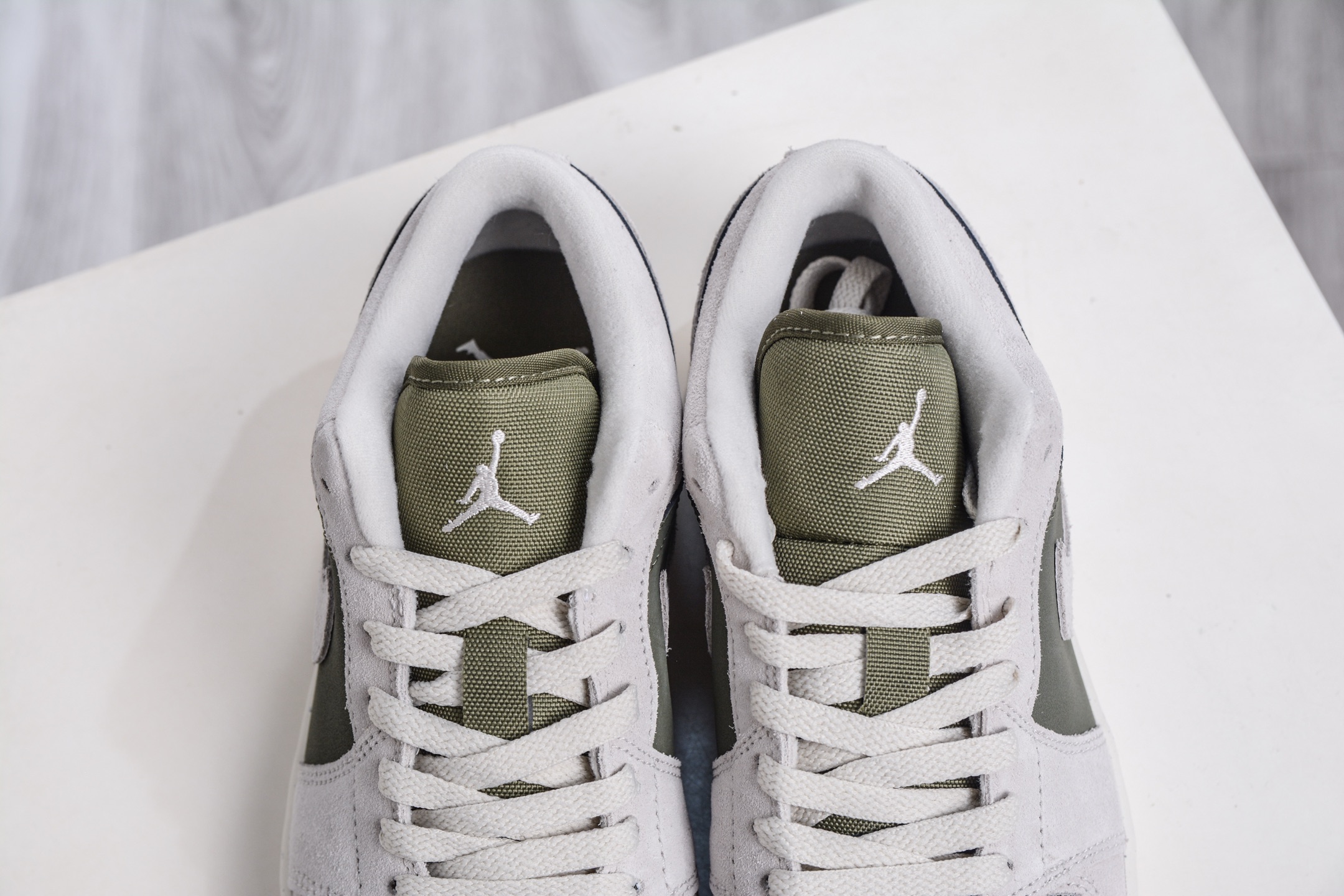 220 DT纯原 Air Jordan AJ1 Low 低帮 麂皮灰绿 HV4089-201