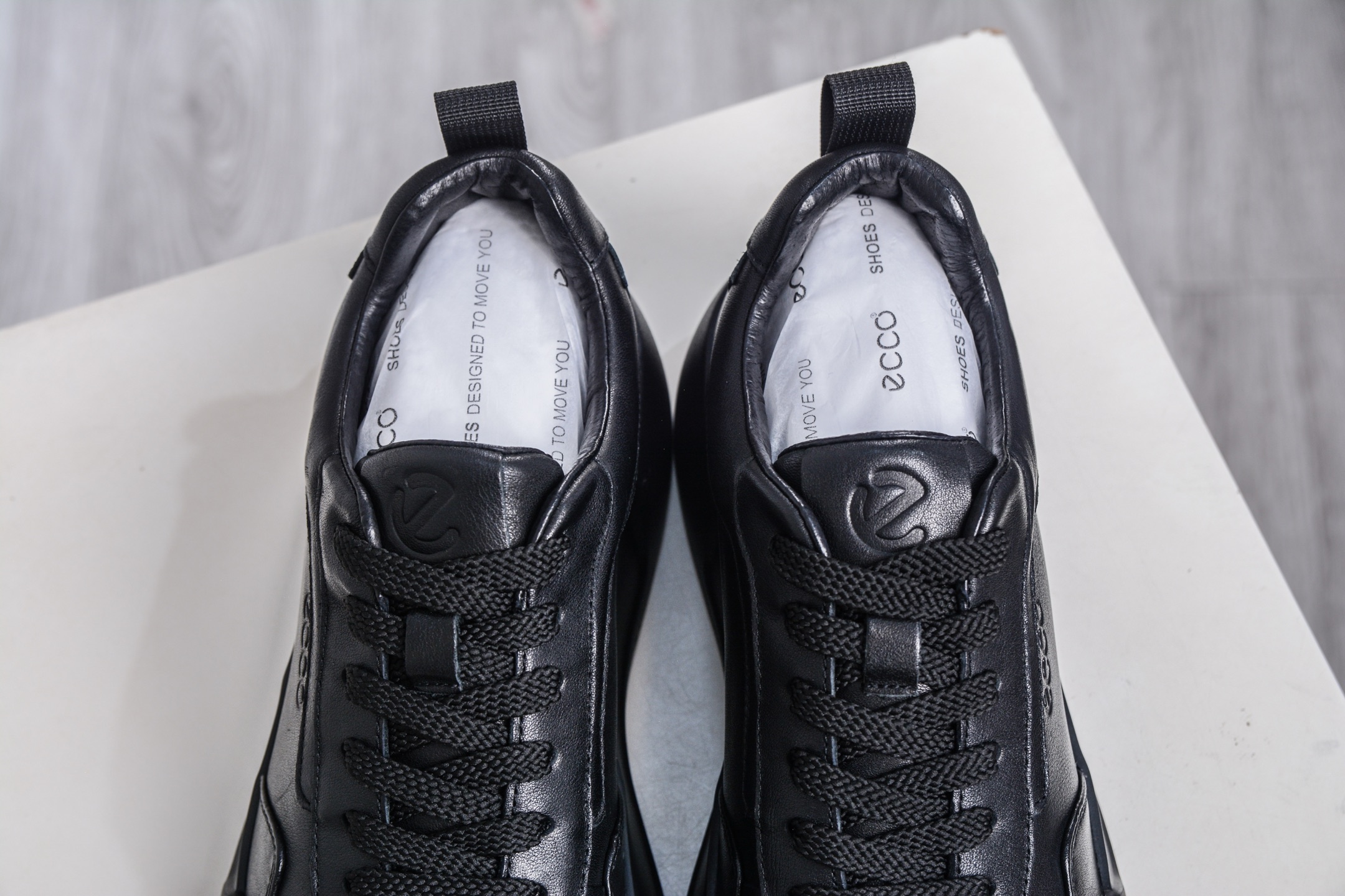 300 ECCO爱步休闲鞋男 25年新款真皮系带舒适板鞋