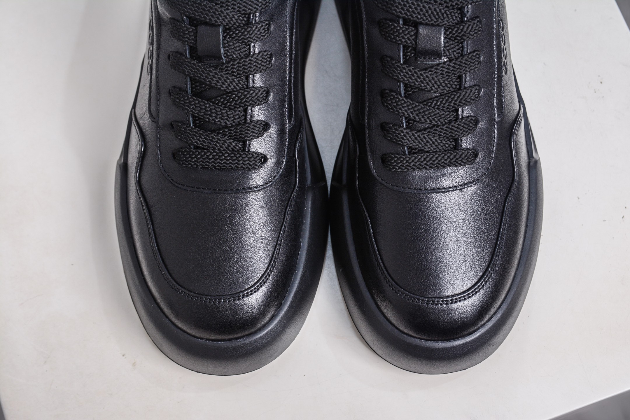 300 ECCO爱步休闲鞋男 25年新款真皮系带舒适板鞋