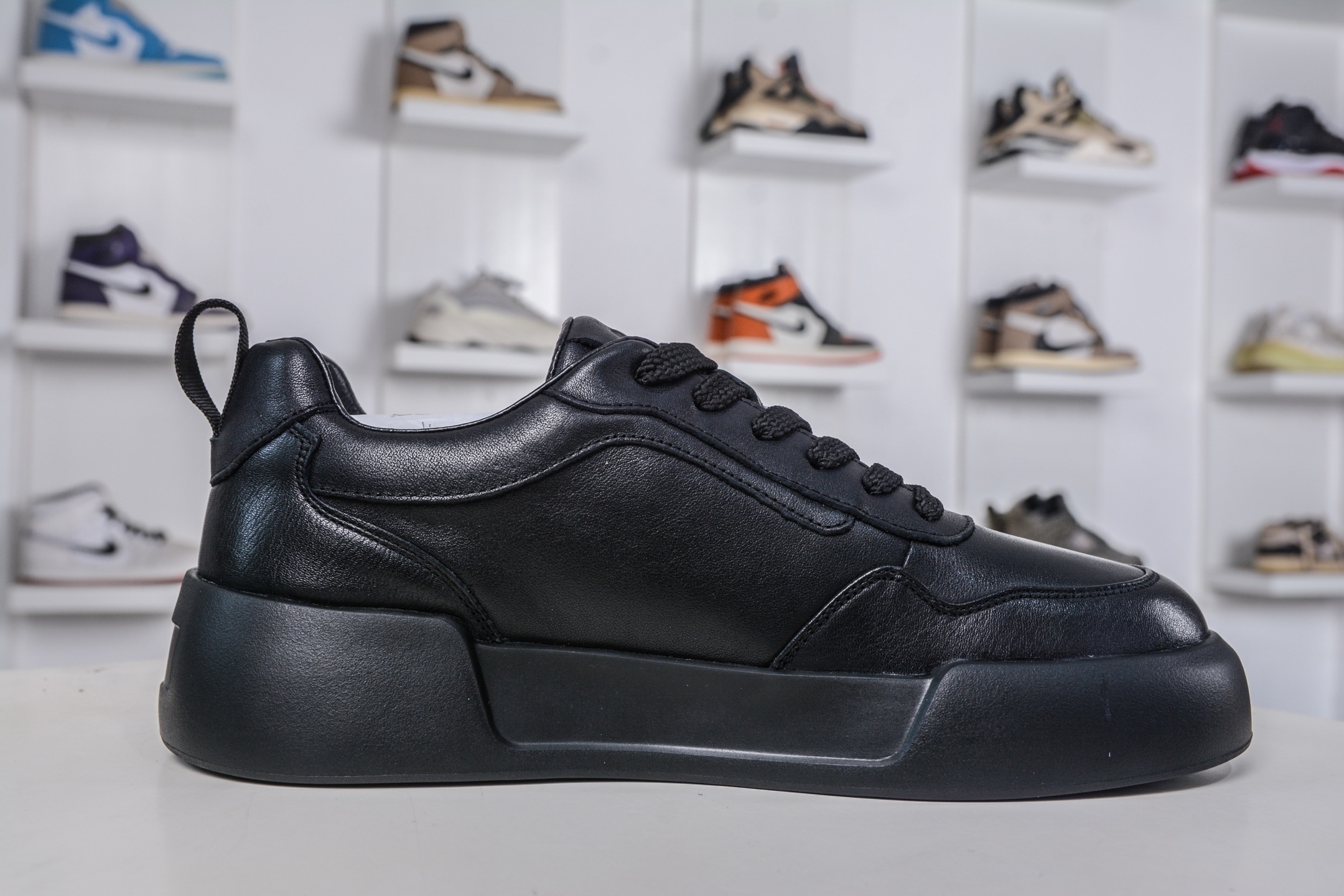 300 ECCO爱步休闲鞋男 25年新款真皮系带舒适板鞋