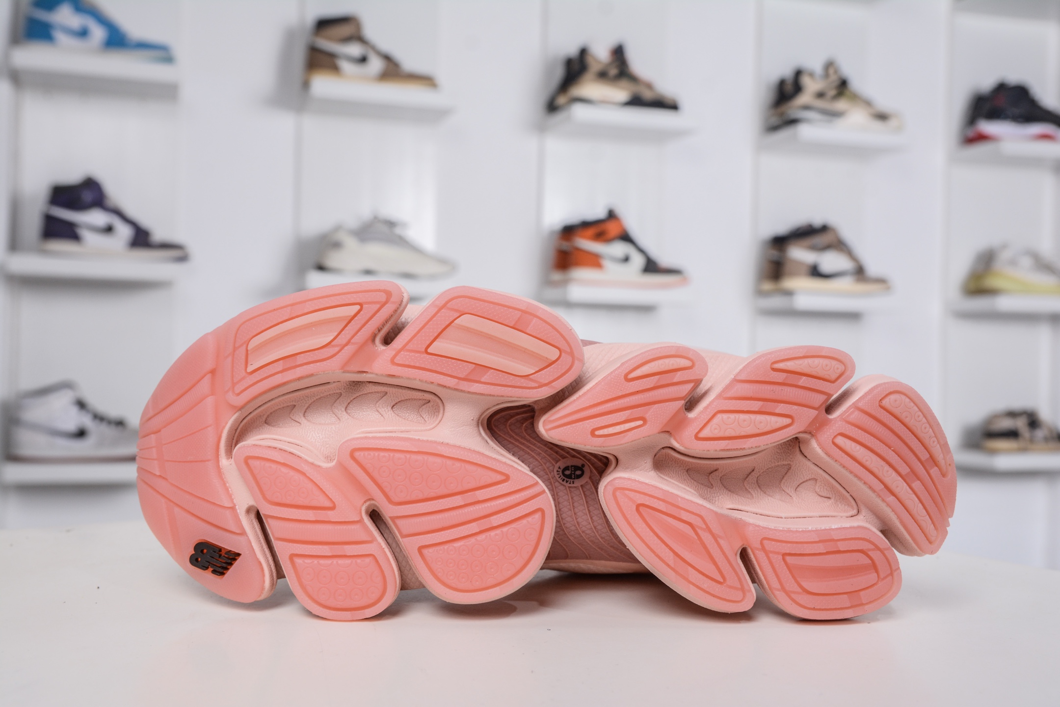 220 T版纯原 New Balance NB2000 舒适百搭防滑耐磨低帮 休闲跑步鞋 U2000JG