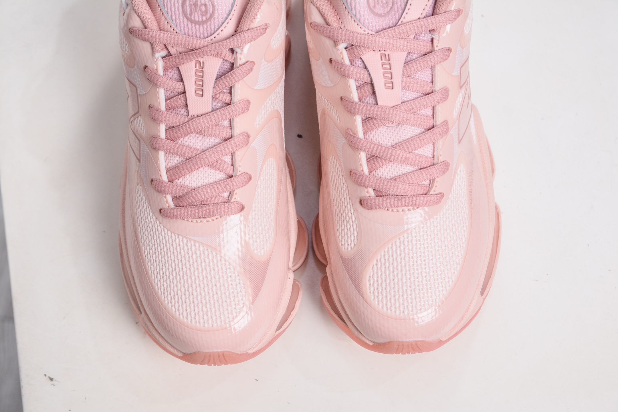 220 T版纯原 New Balance NB2000 舒适百搭防滑耐磨低帮 休闲跑步鞋 U2000JG