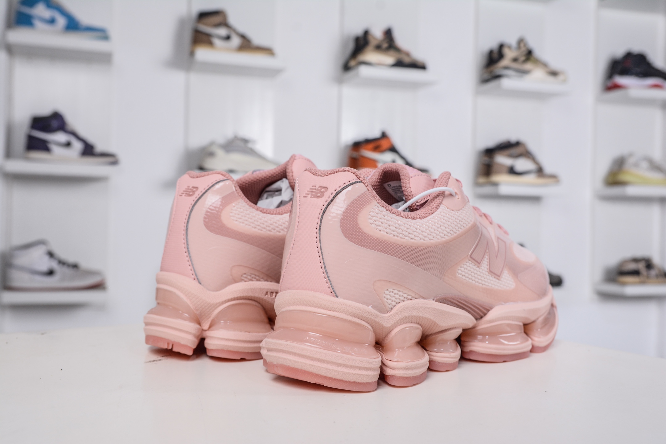 220 T版纯原 New Balance NB2000 舒适百搭防滑耐磨低帮 休闲跑步鞋 U2000JG