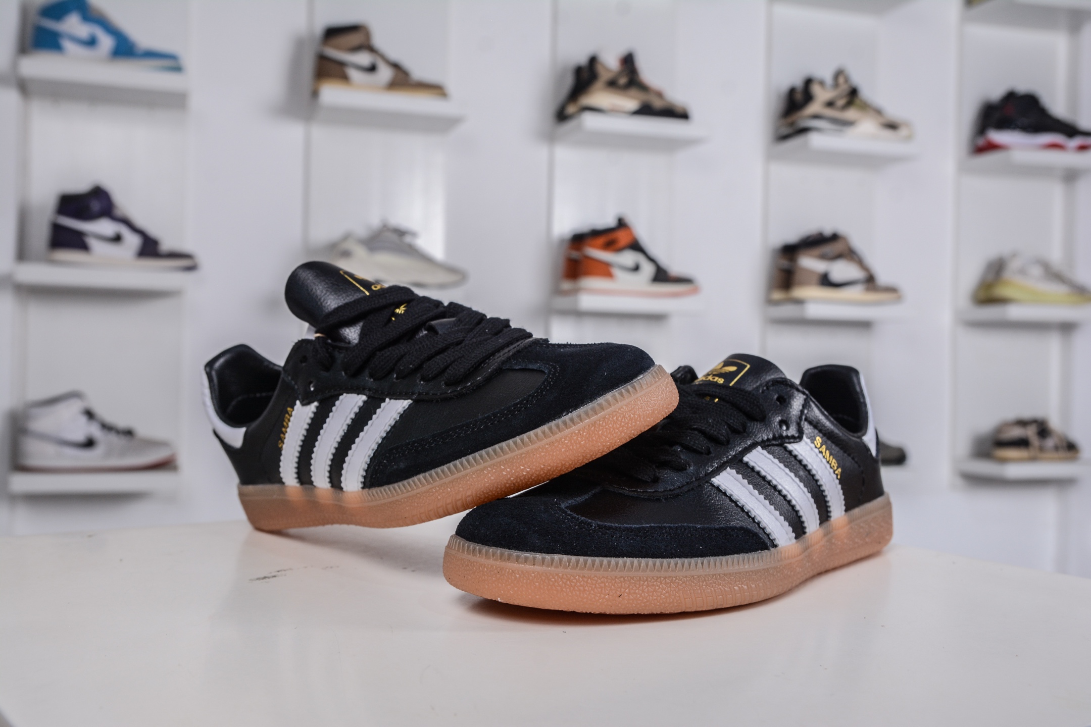150 Adidas originals Samba 黑白 IF0641
