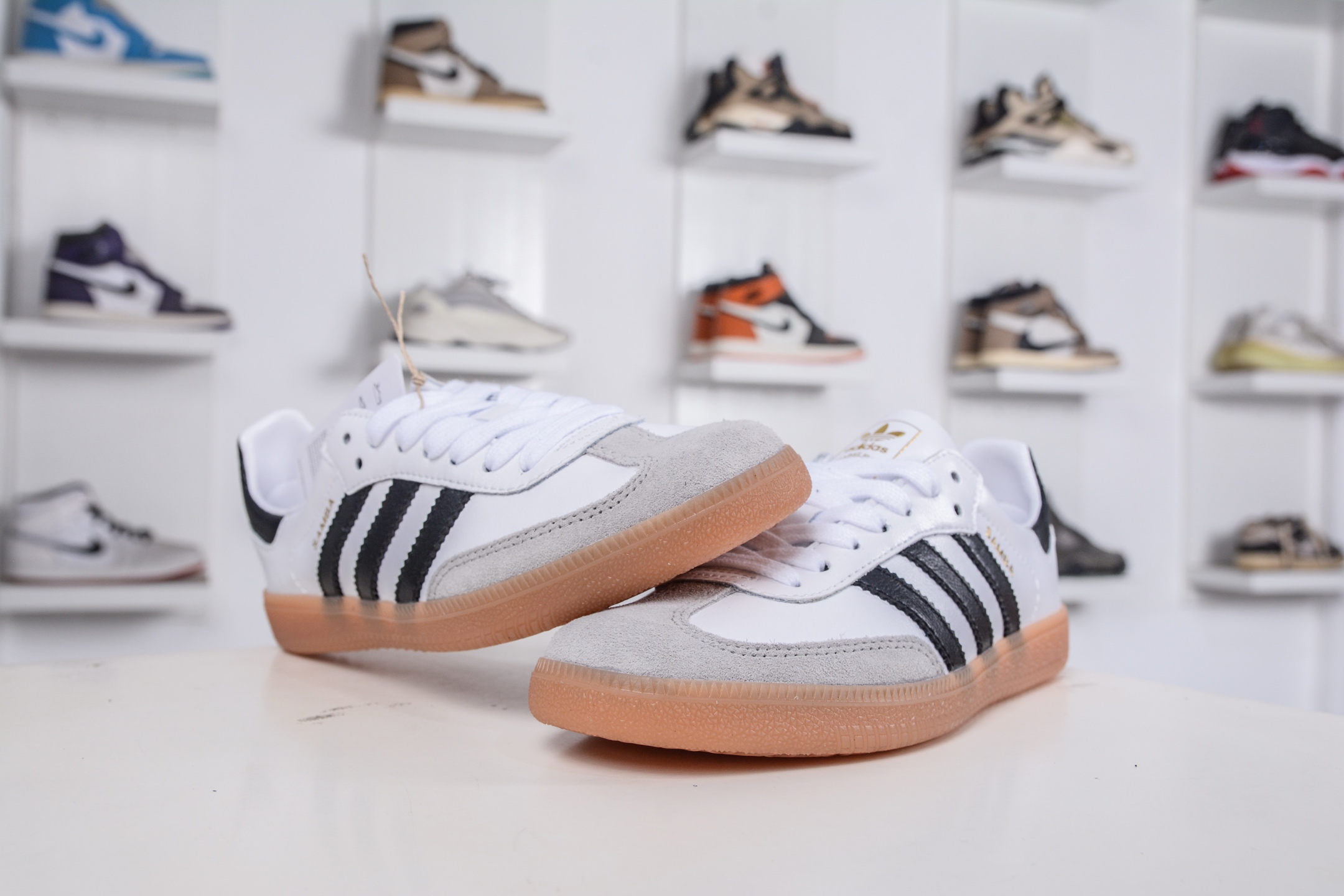 150 Adidas originals Samba 白黑 IF0642