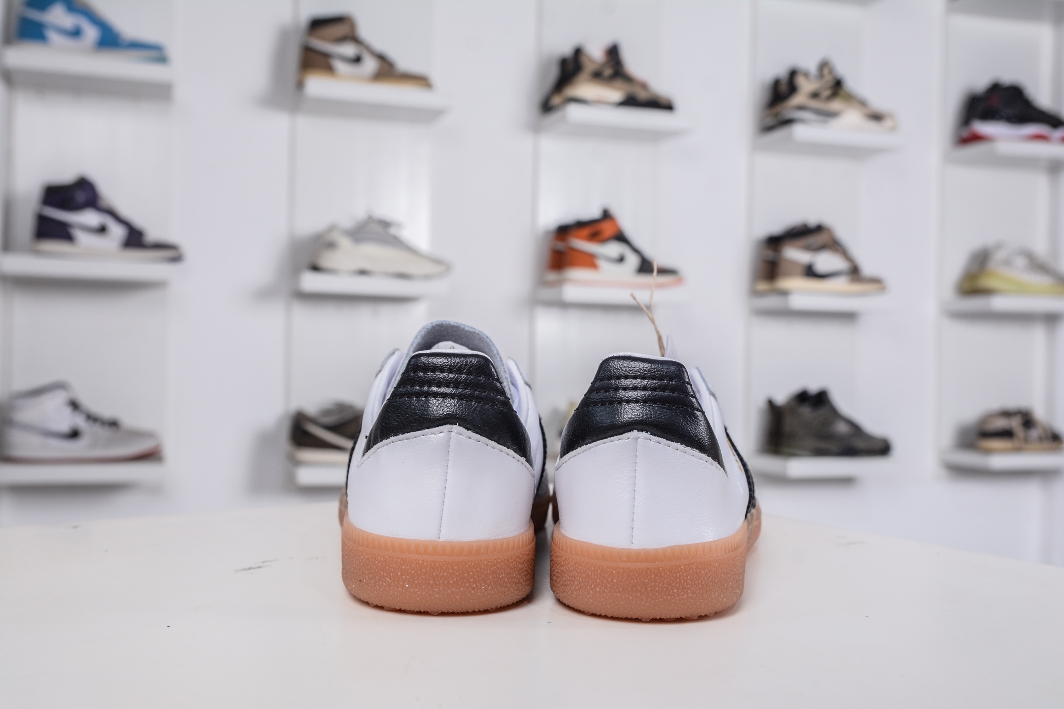 150 Adidas originals Samba 白黑 IF0642