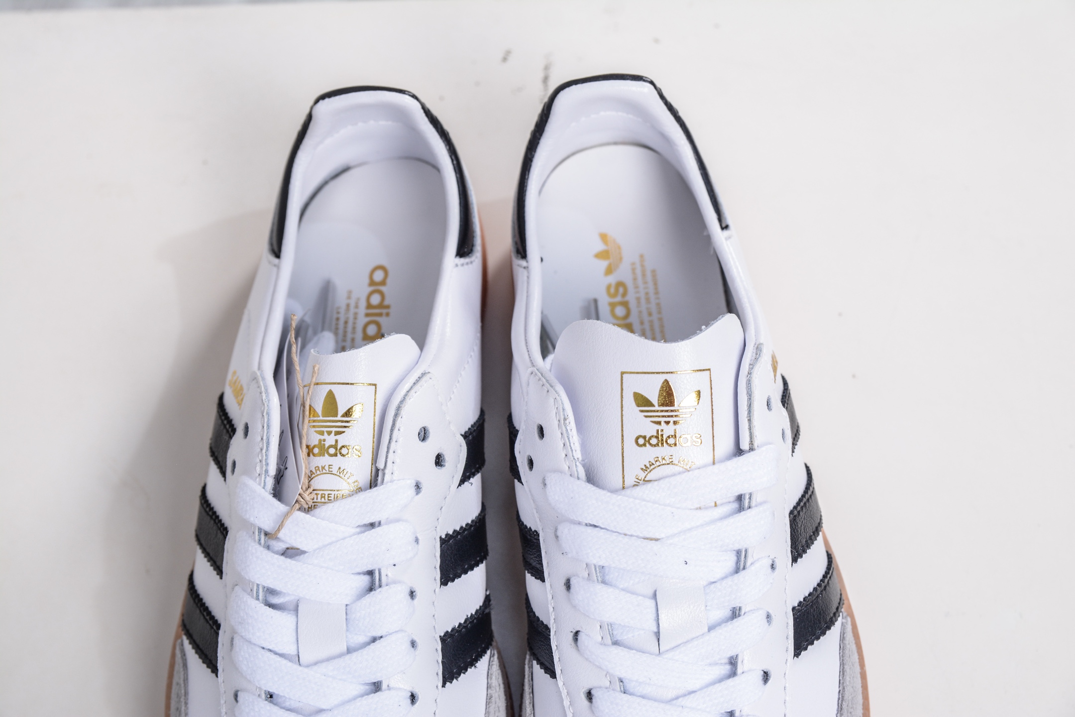 150 Adidas originals Samba 白黑 IF0642