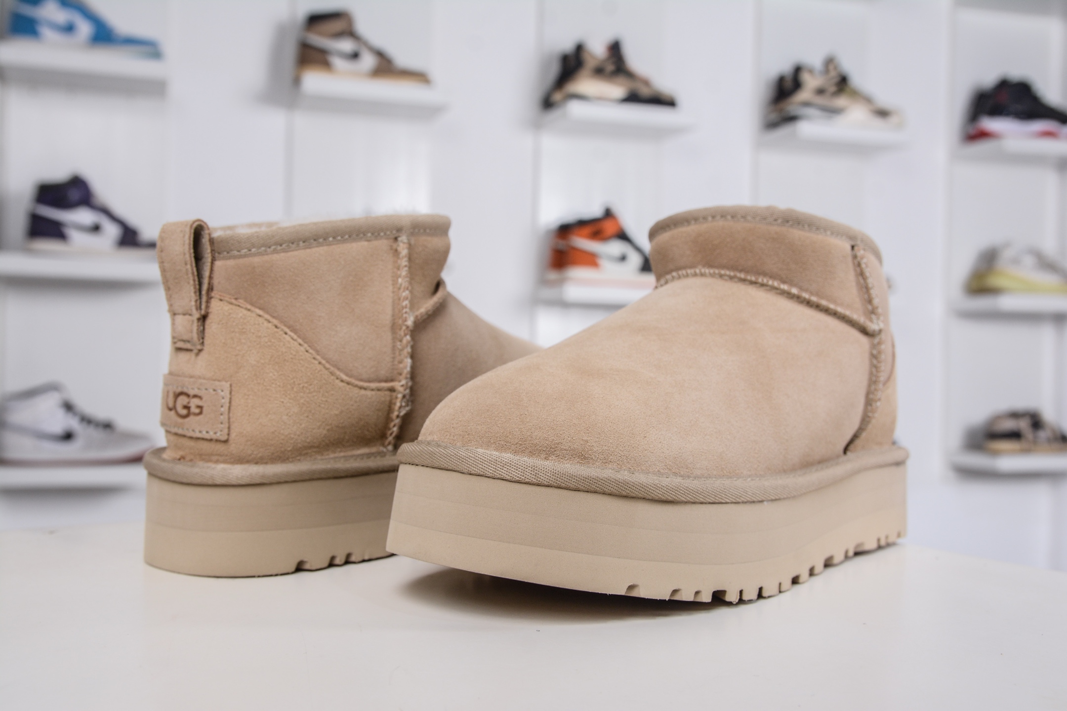 250 UGG 周冬雨同款 厚底3cm 菜籽色 1135092-MDSD