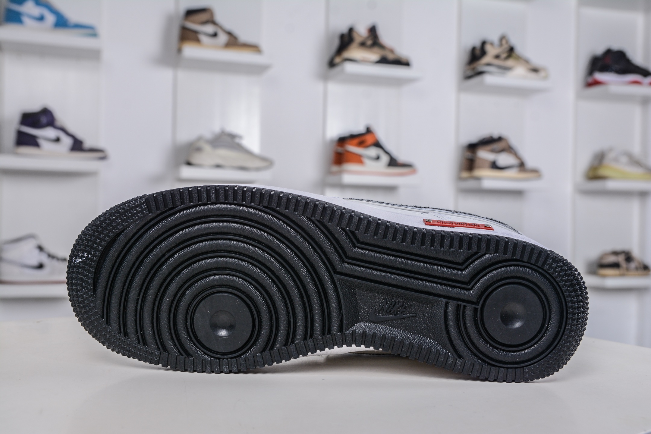 260 Nike Air Force 1 Low 07 x Louis Vuitton LV联名-白黑 XL1979-111