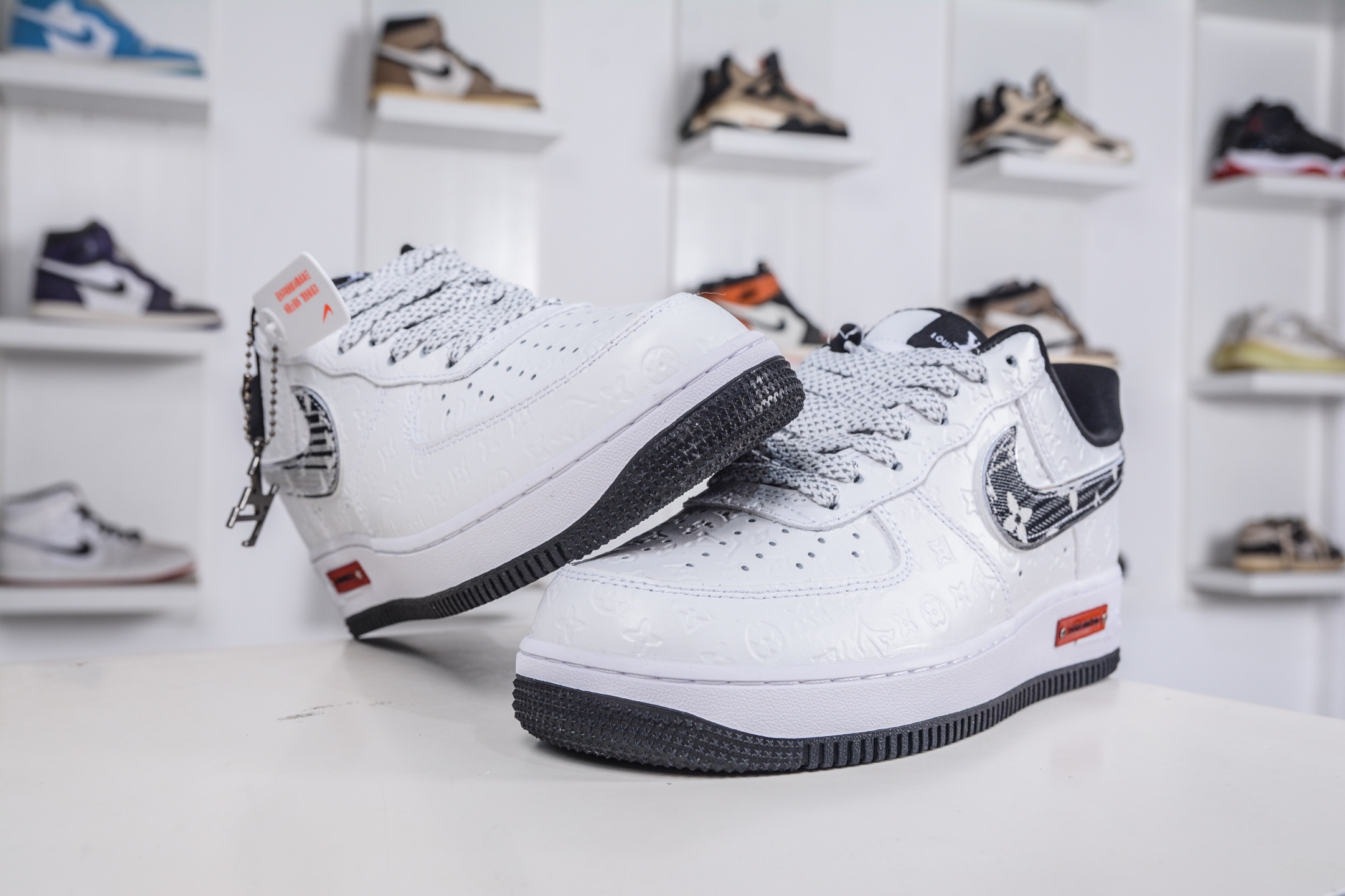 260 Nike Air Force 1 Low 07 x Louis Vuitton LV联名-白黑 XL1979-111