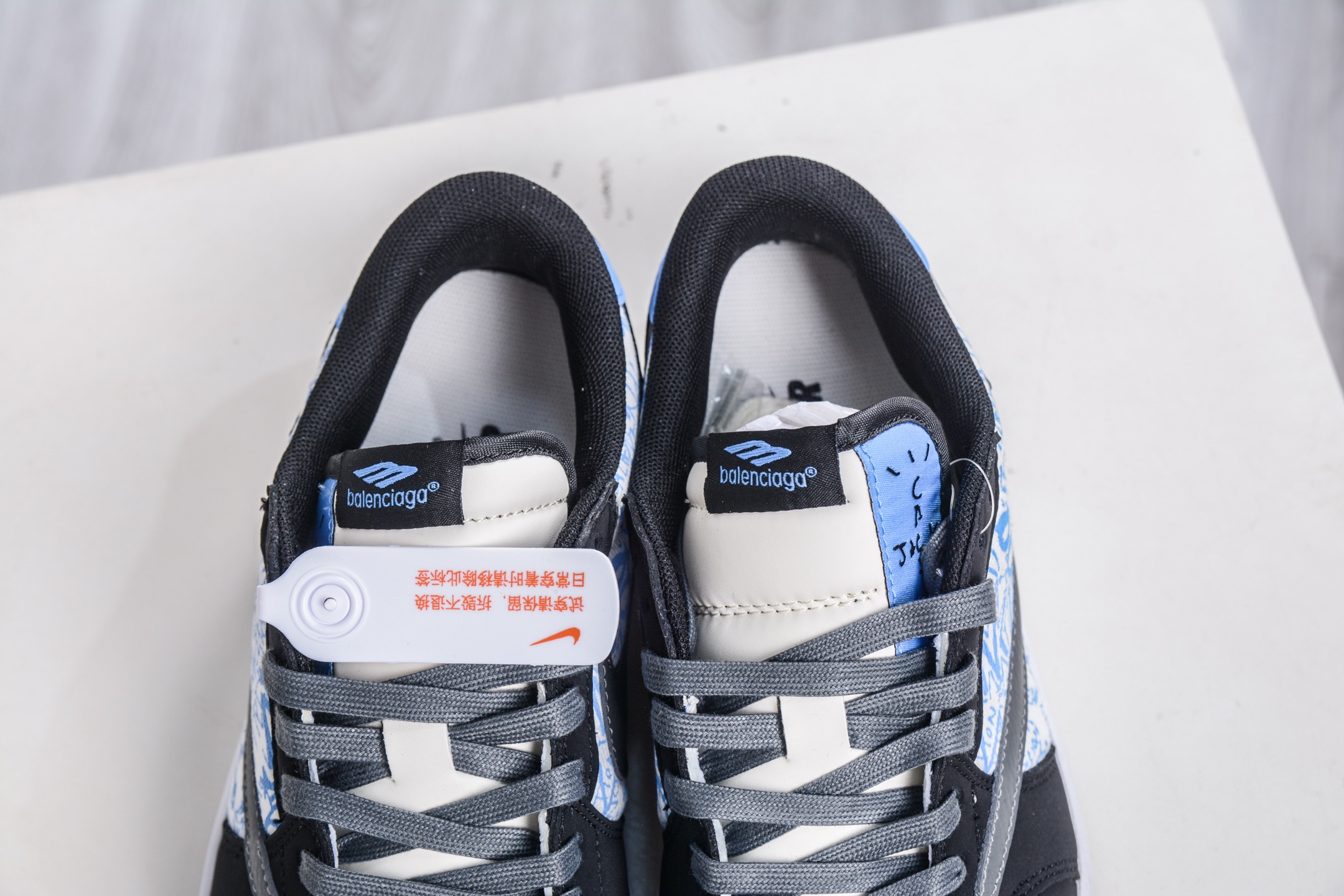 270 TS x Air Jordan x Balenciaga AJ1 Low 倒钩低帮联名巴黎世家-黑蓝 XD0798-306