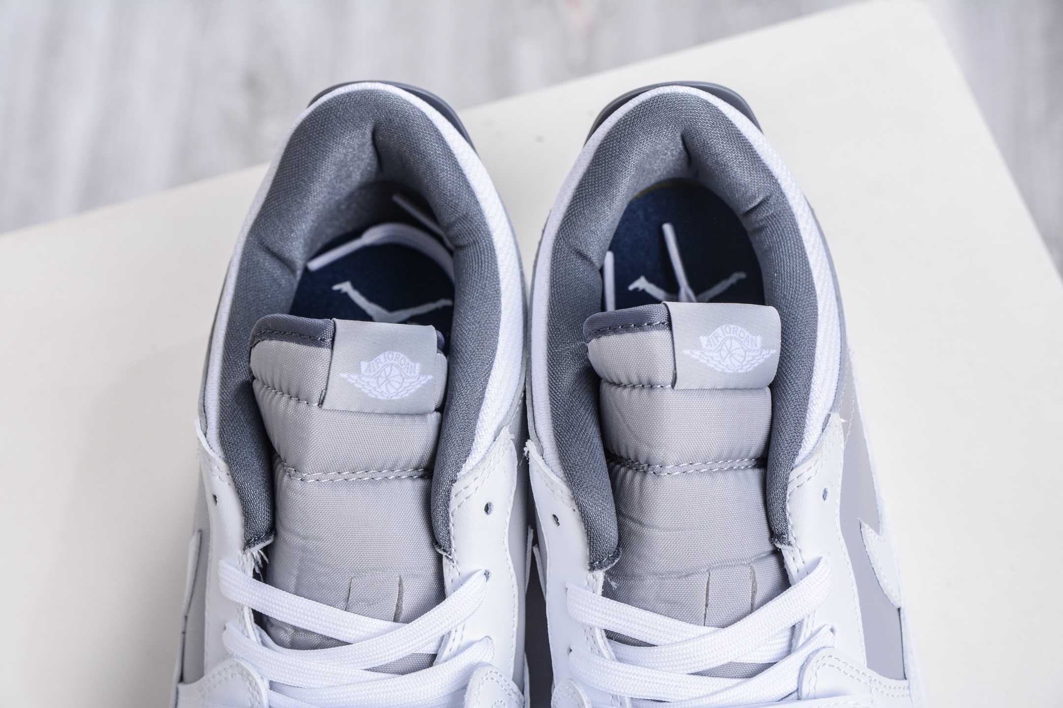 240 Air Jordan Legacy AJ312 低帮 白灰 CD7069-005